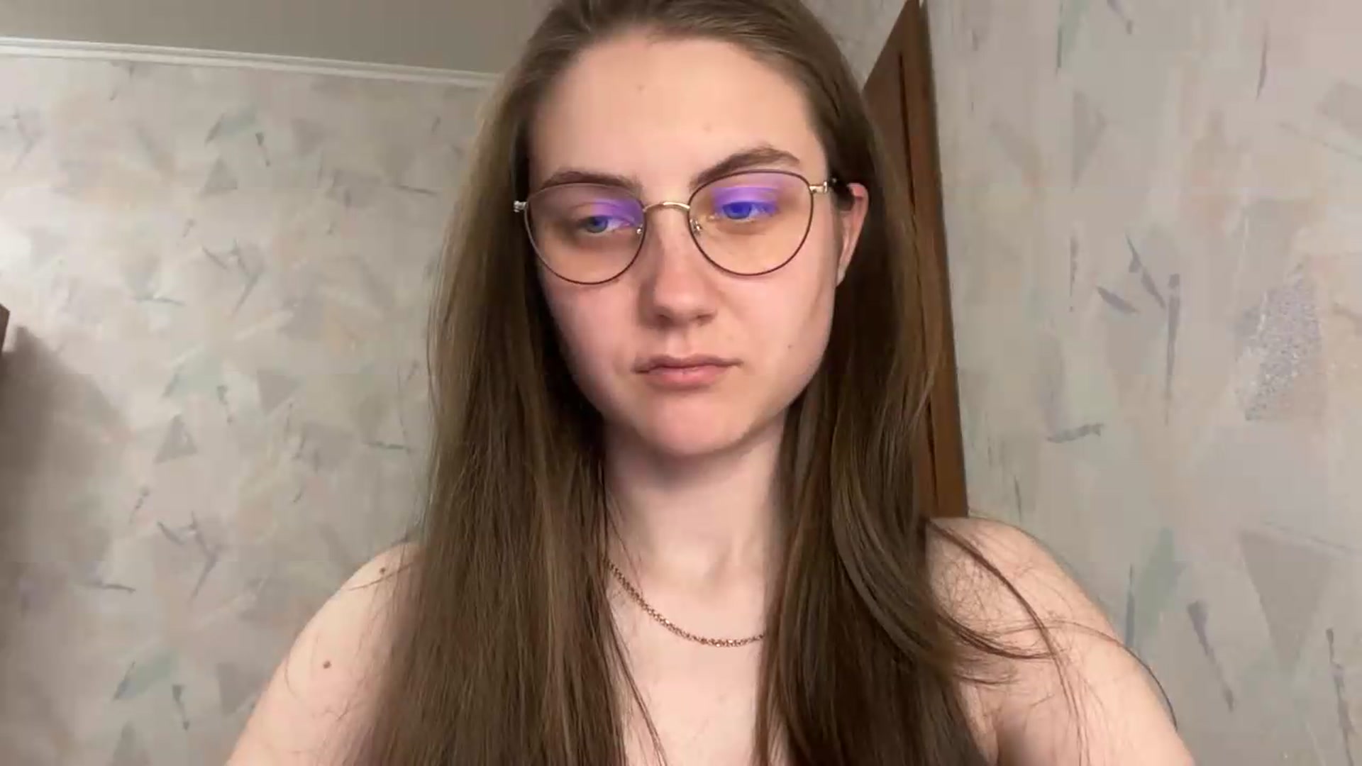 Gallery image thumbnail from ElaraCrimson's myfreecams stream on, 06/03/2026, 17:45 image 16 of 20