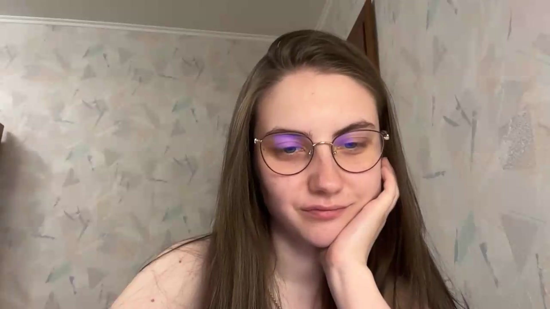 Gallery image thumbnail from ElaraCrimson's myfreecams stream on, 06/03/2026, 17:45 image 6 of 20