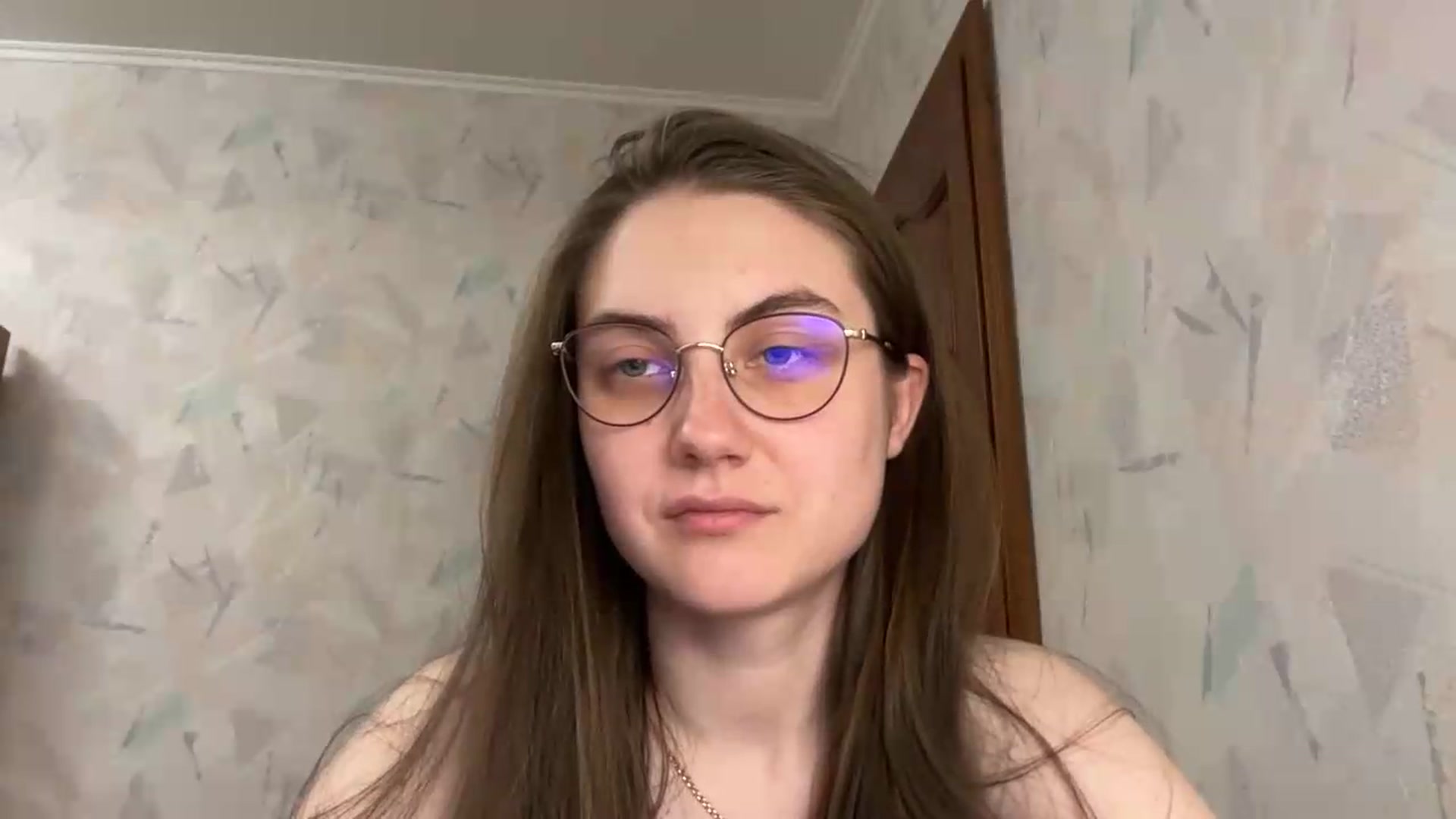 Gallery image thumbnail from ElaraCrimson's myfreecams stream on, 06/03/2026, 17:45 image 15 of 20