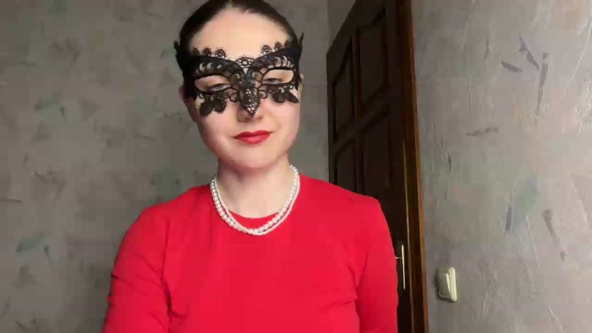 Gallery image thumbnail from ElaraCrimson's myfreecams stream on, 06/16/2026, 14:47 image 13 of 20