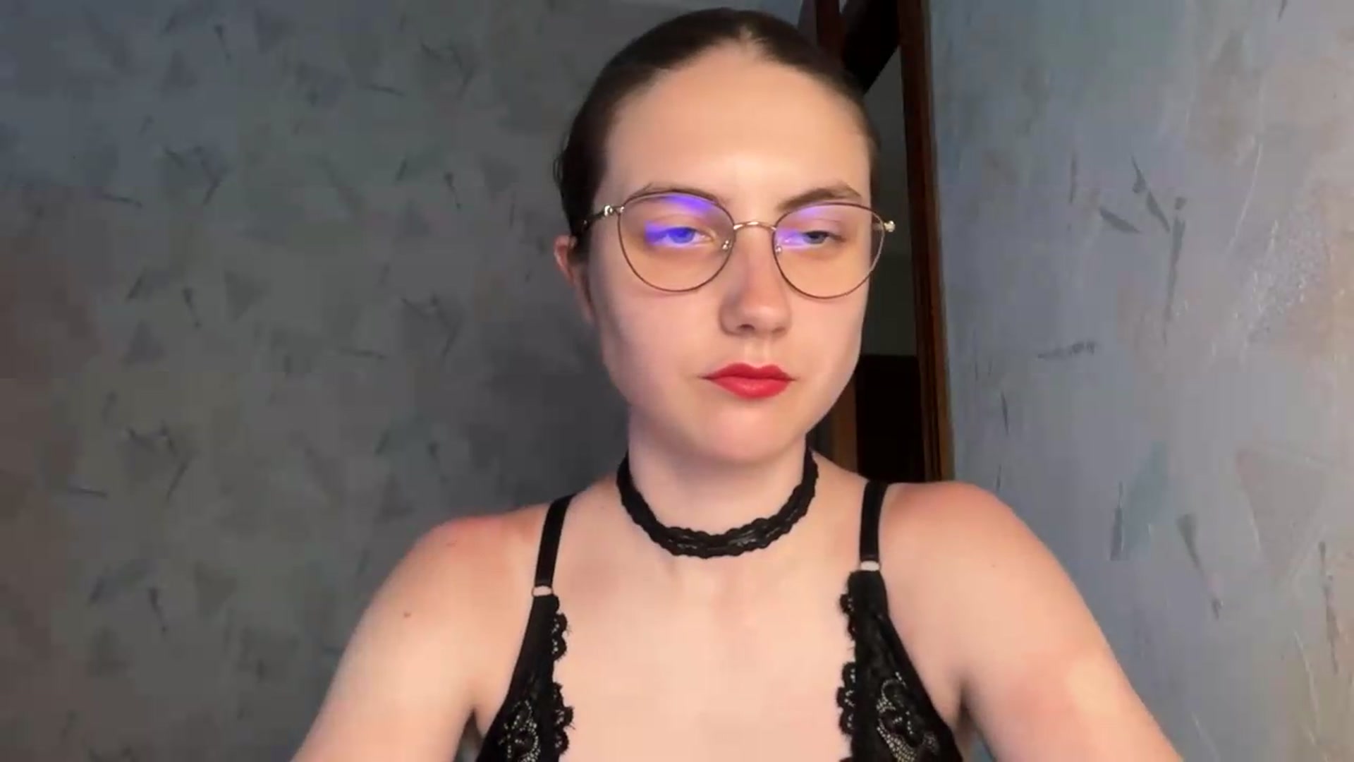 Gallery image thumbnail from ElaraCrimson's myfreecams stream on, 06/29/2026, 11:58 image 2 of 20