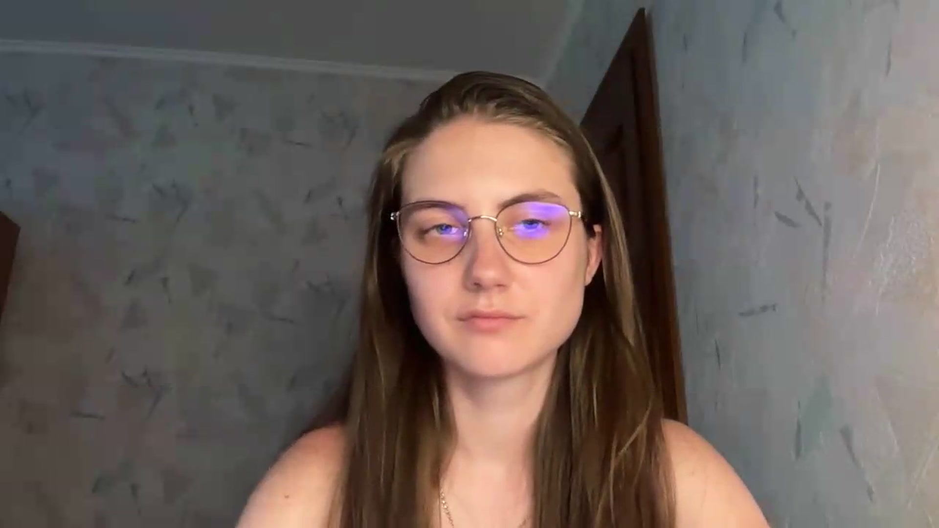 Gallery image thumbnail from ElaraCrimson's myfreecams stream on, 07/01/2026, 11:26 image 19 of 20