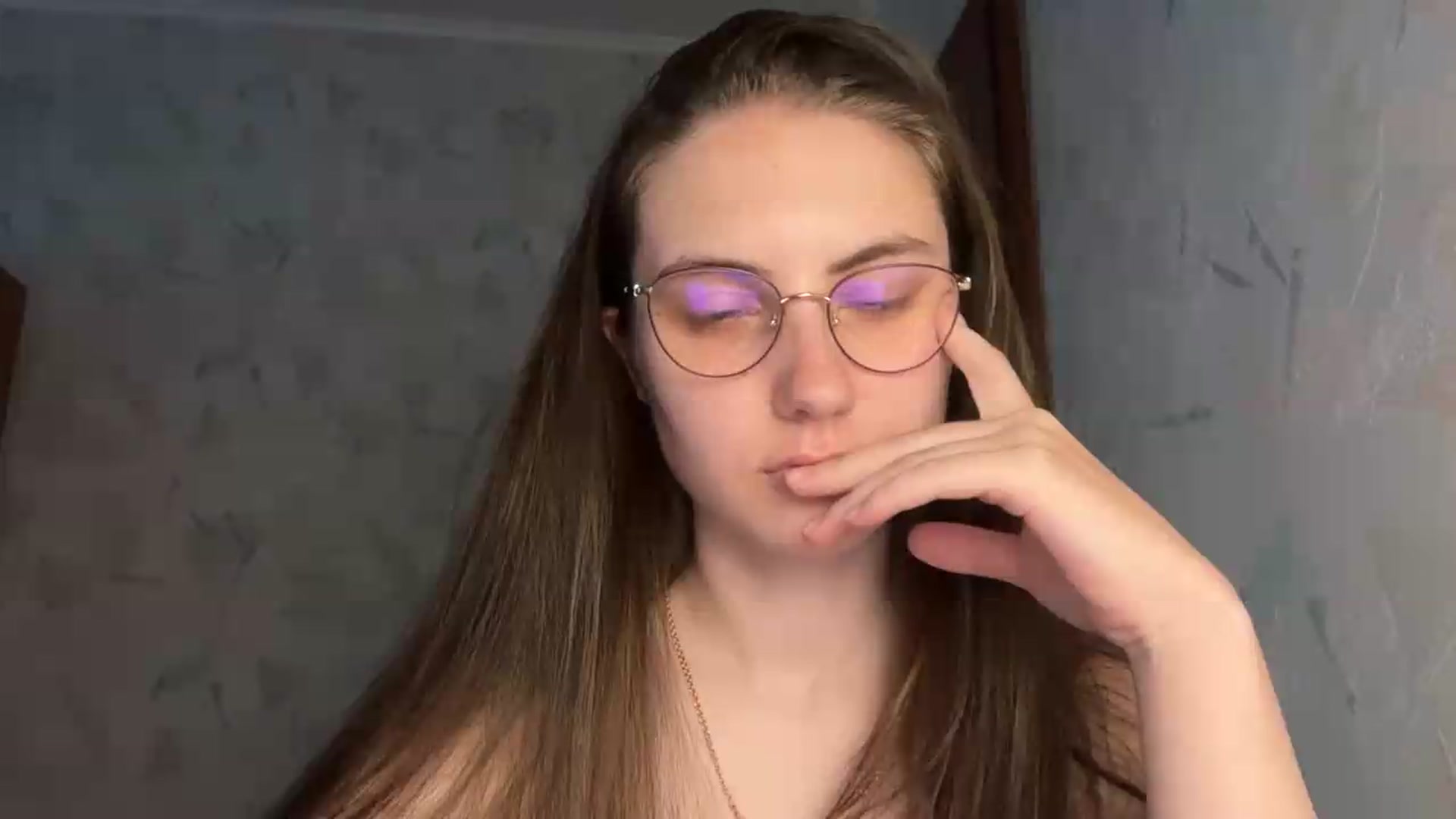 Gallery image thumbnail from ElaraCrimson's myfreecams stream on, 07/01/2026, 11:26 image 8 of 20