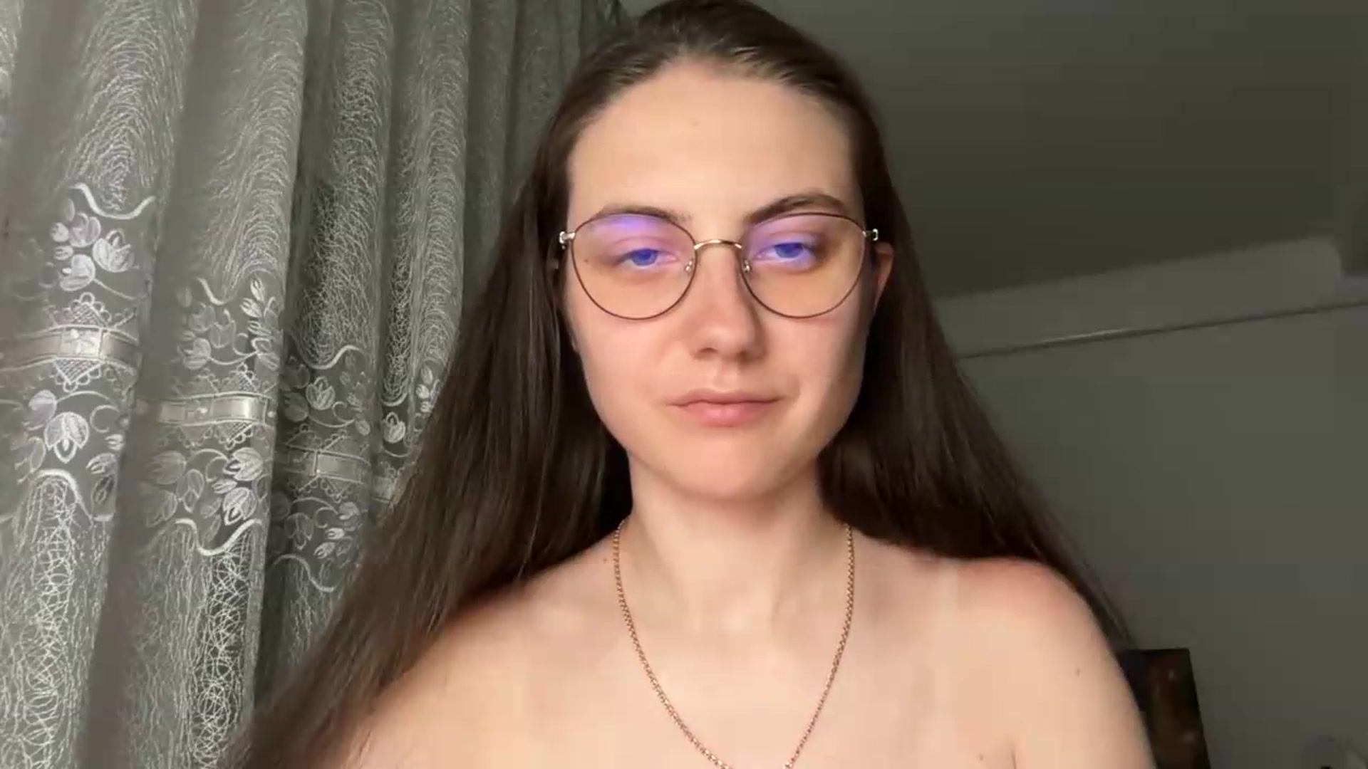 Gallery image thumbnail from ElaraCrimson's myfreecams stream on, 07/08/2026, 21:18 image 15 of 20