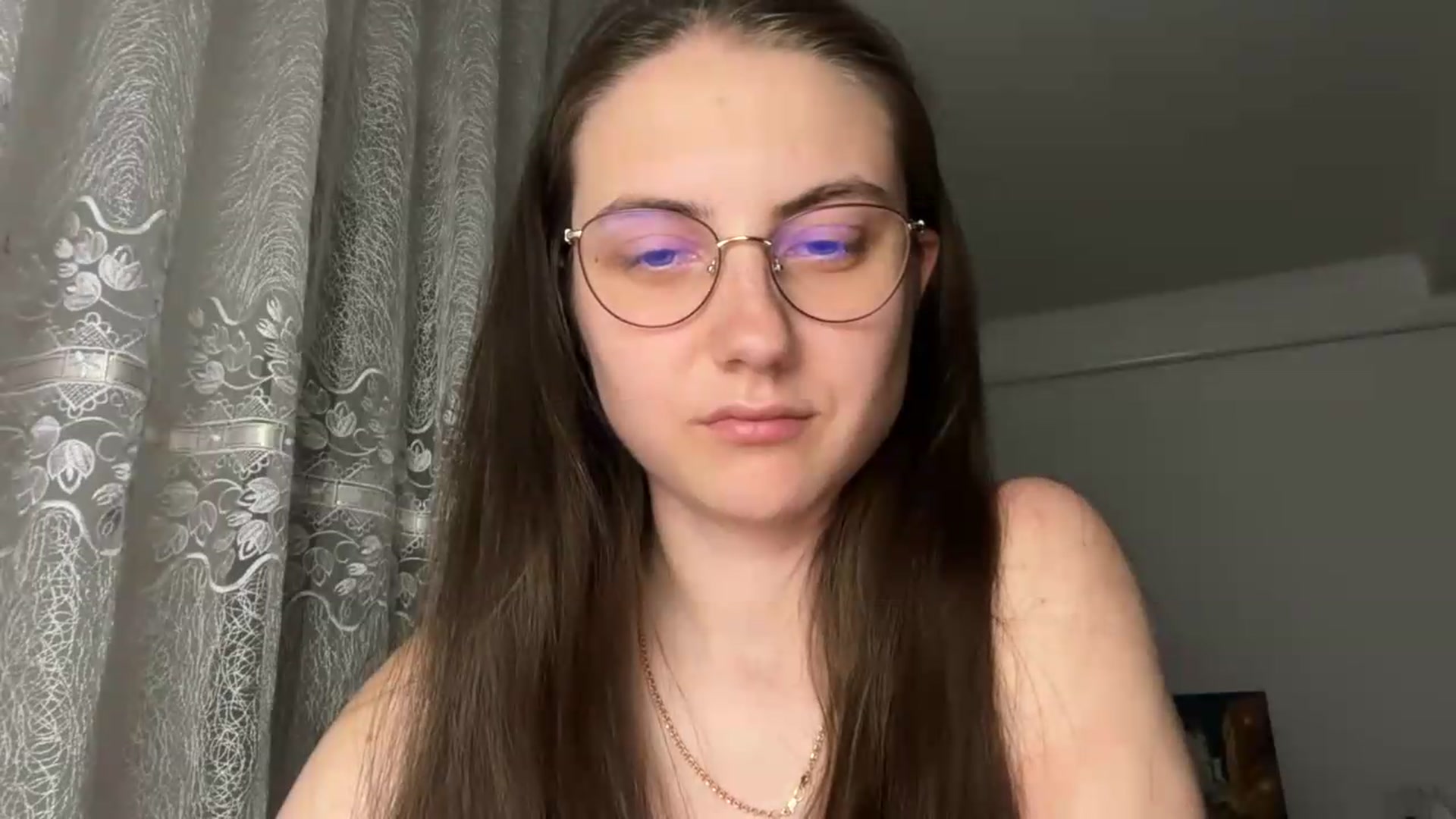 Gallery image thumbnail from ElaraCrimson's myfreecams stream on, 07/08/2026, 21:18 image 19 of 20