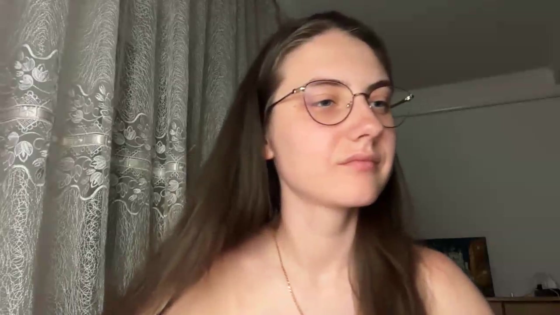 Gallery image thumbnail from ElaraCrimson's myfreecams stream on, 07/08/2026, 21:18 image 9 of 20