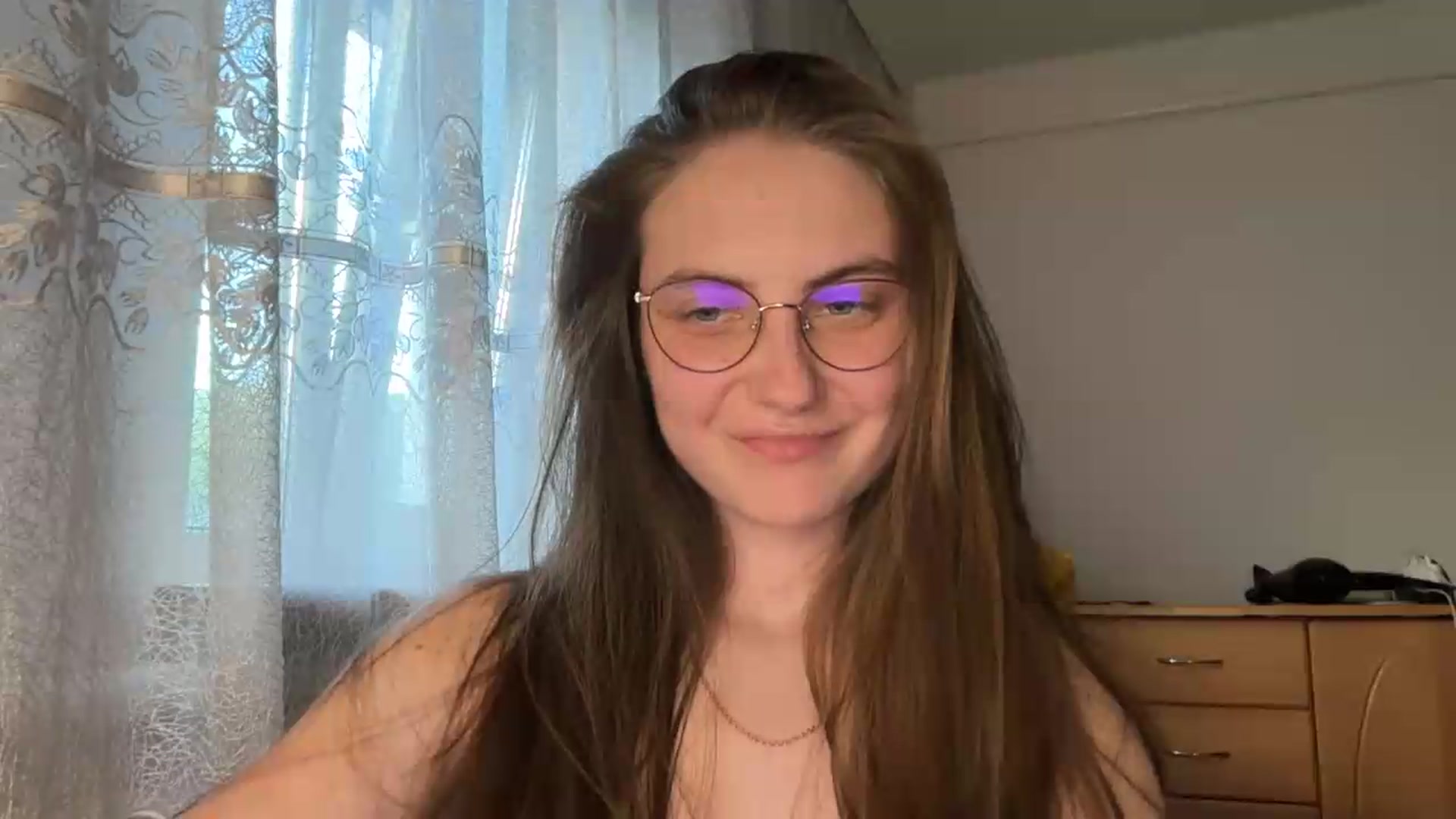 Gallery image thumbnail from ElaraCrimson's myfreecams stream on, 07/11/2026, 17:53 image 13 of 20