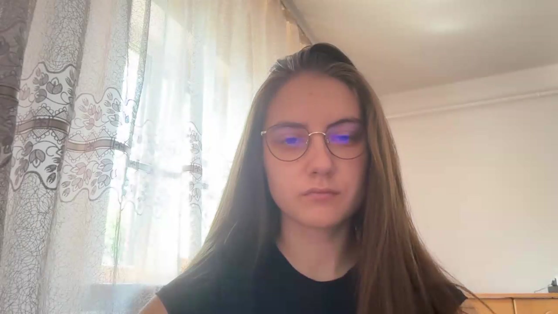 Gallery image thumbnail from ElaraCrimson's myfreecams stream on, 07/27/2026, 08:37 image 18 of 20