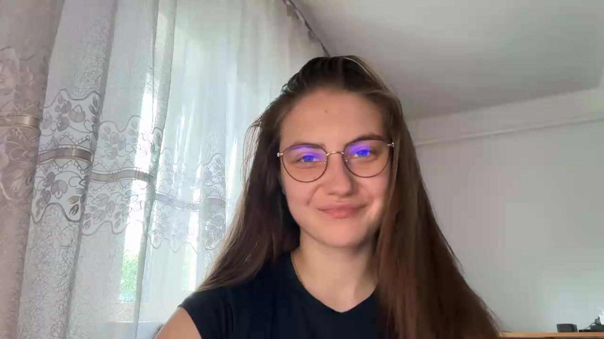 Gallery image thumbnail from ElaraCrimson's myfreecams stream on, 07/28/2026, 07:36 image 4 of 20