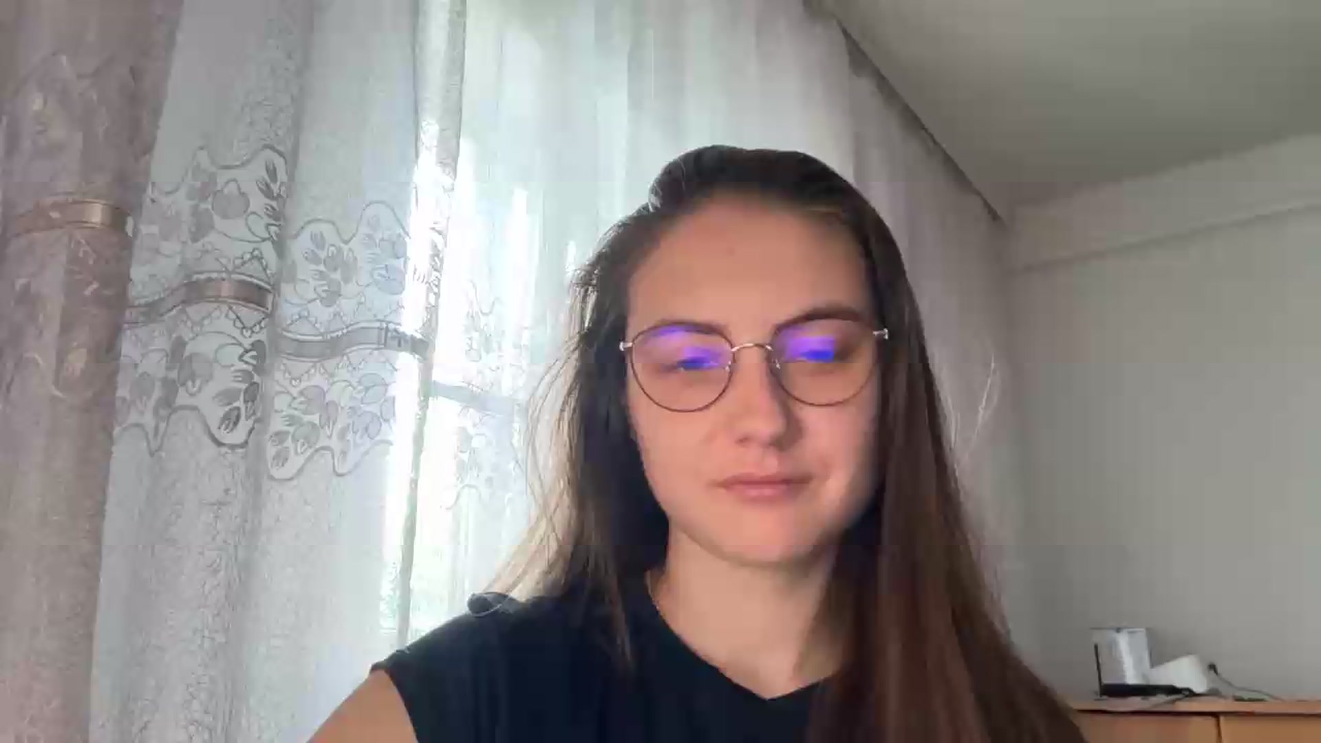 Gallery image thumbnail from ElaraCrimson's myfreecams stream on, 07/28/2026, 07:36 image 14 of 20