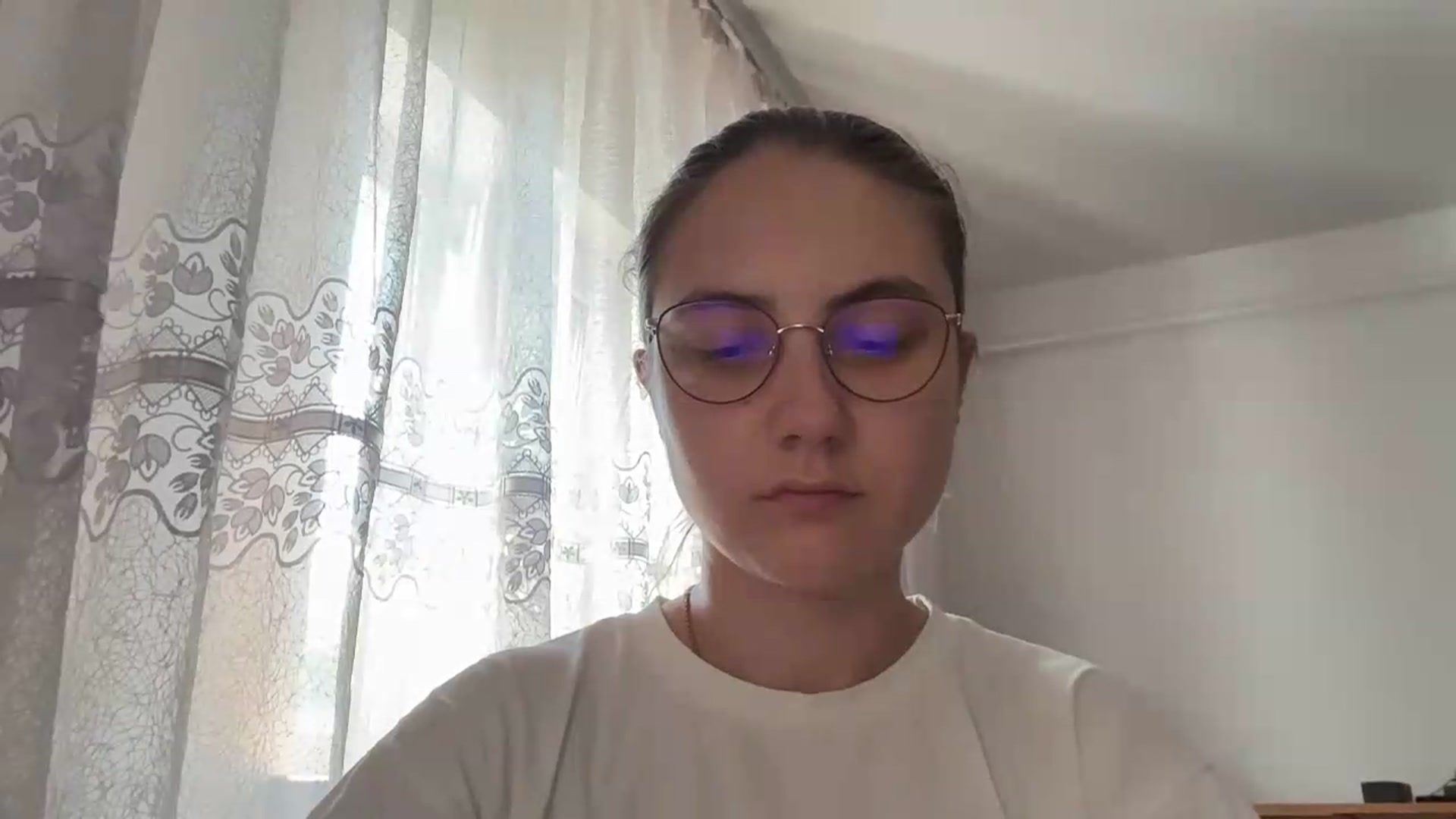 Gallery image thumbnail from ElaraCrimson's myfreecams stream on, 07/28/2026, 11:48 image 19 of 20