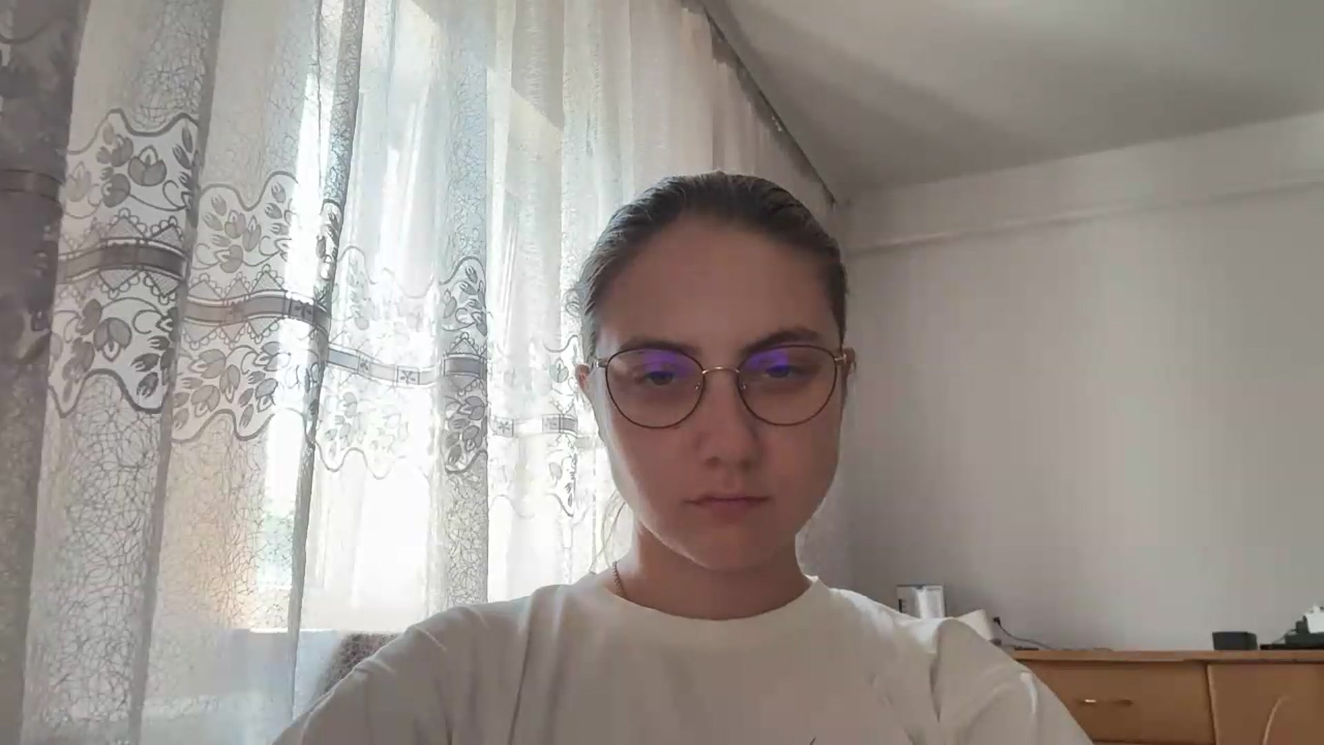 Gallery image thumbnail from ElaraCrimson's myfreecams stream on, 07/28/2026, 11:48 image 18 of 20