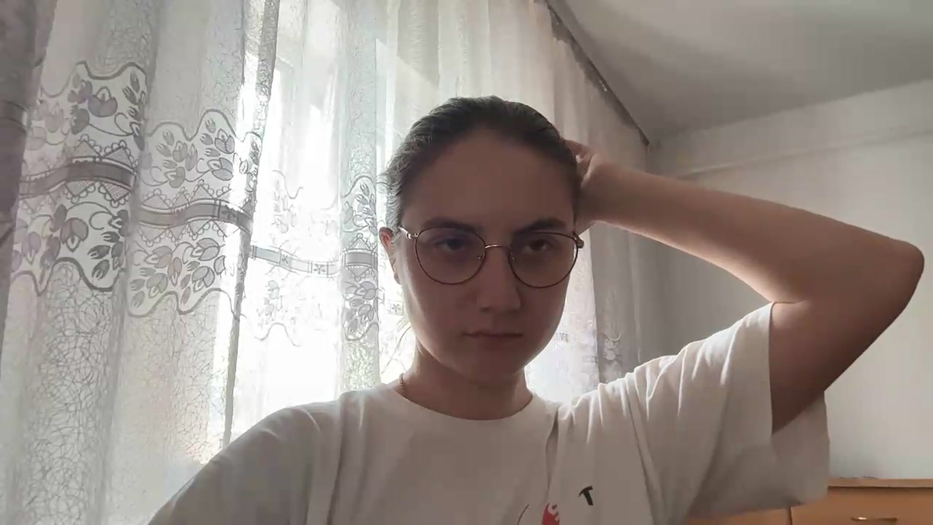 Gallery image thumbnail from ElaraCrimson's myfreecams stream on, 07/28/2026, 12:11 image 15 of 20