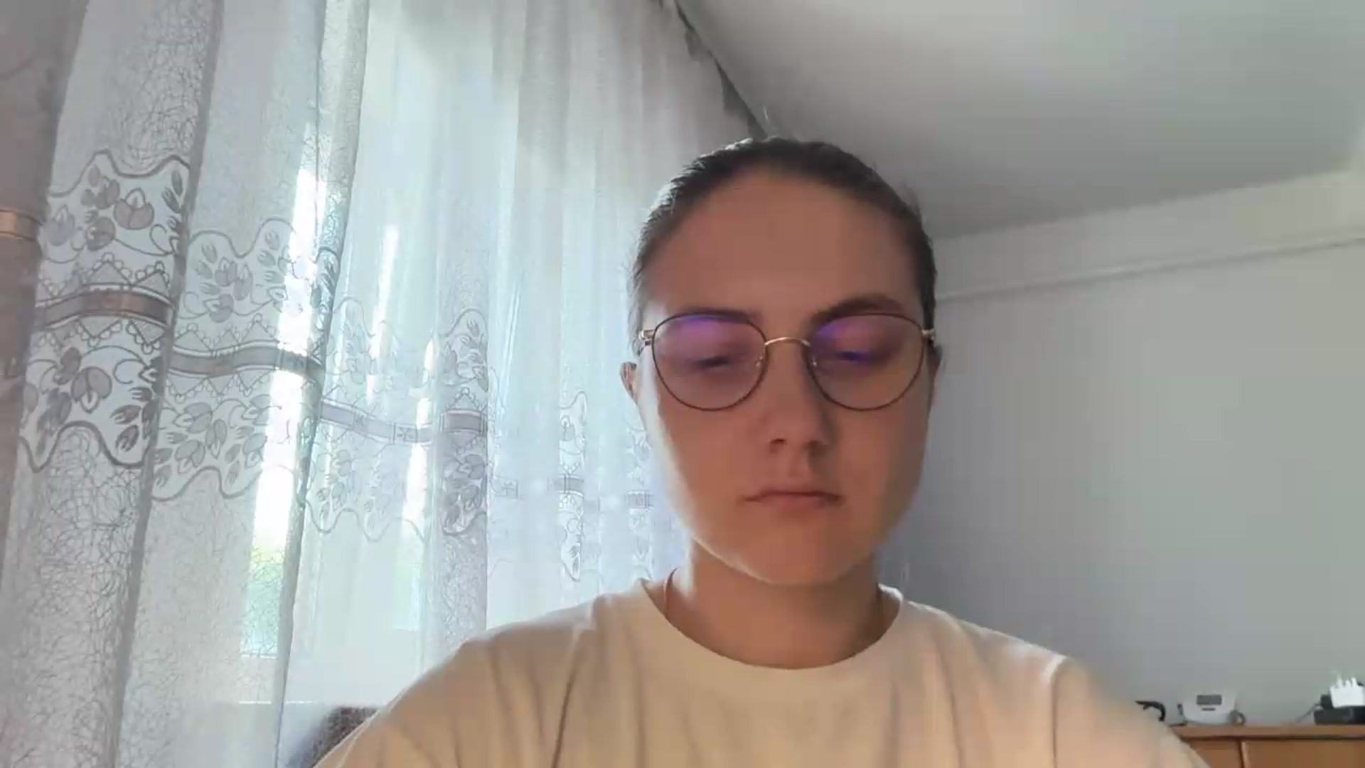 Gallery image thumbnail from ElaraCrimson's myfreecams stream on, 07/28/2026, 14:33 image 10 of 20