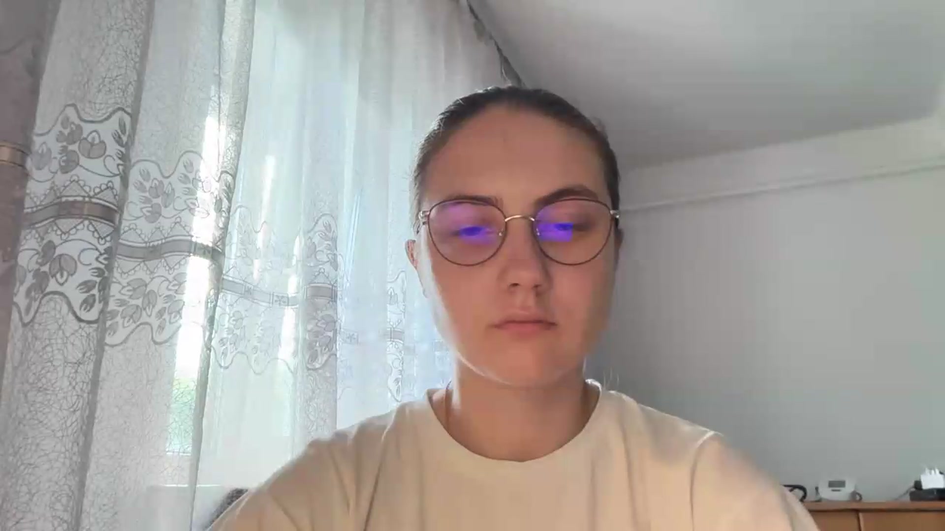 Gallery image thumbnail from ElaraCrimson's myfreecams stream on, 07/28/2026, 14:33 image 16 of 20