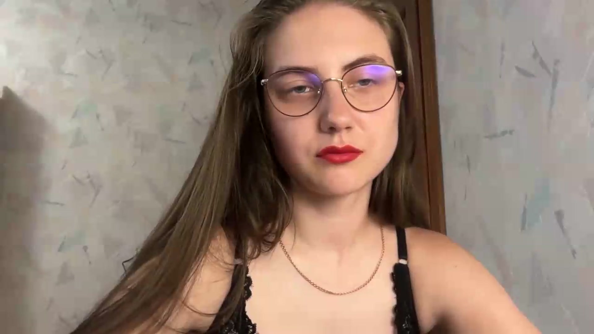 Gallery image thumbnail from ElaraCrimson's myfreecams stream on, 08/05/2026, 14:28 image 16 of 20