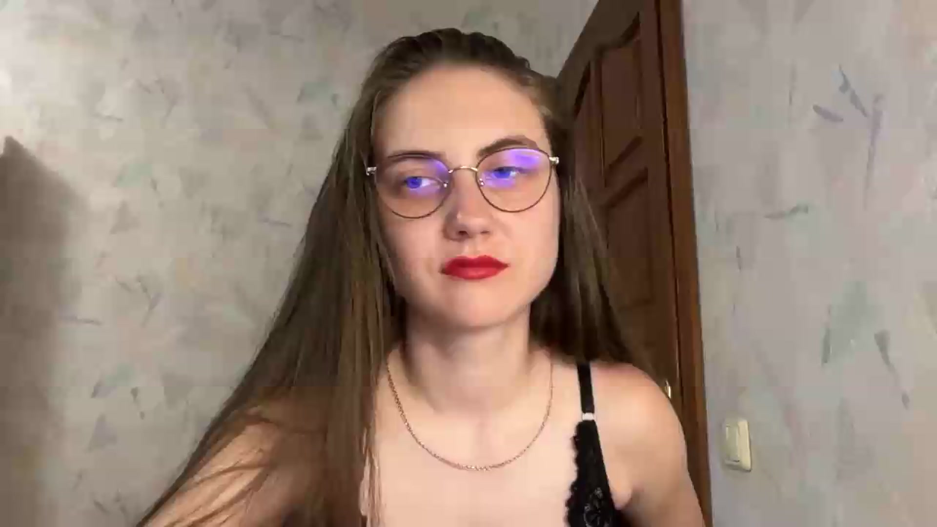 Gallery image thumbnail from ElaraCrimson's myfreecams stream on, 08/05/2026, 14:28 image 13 of 20