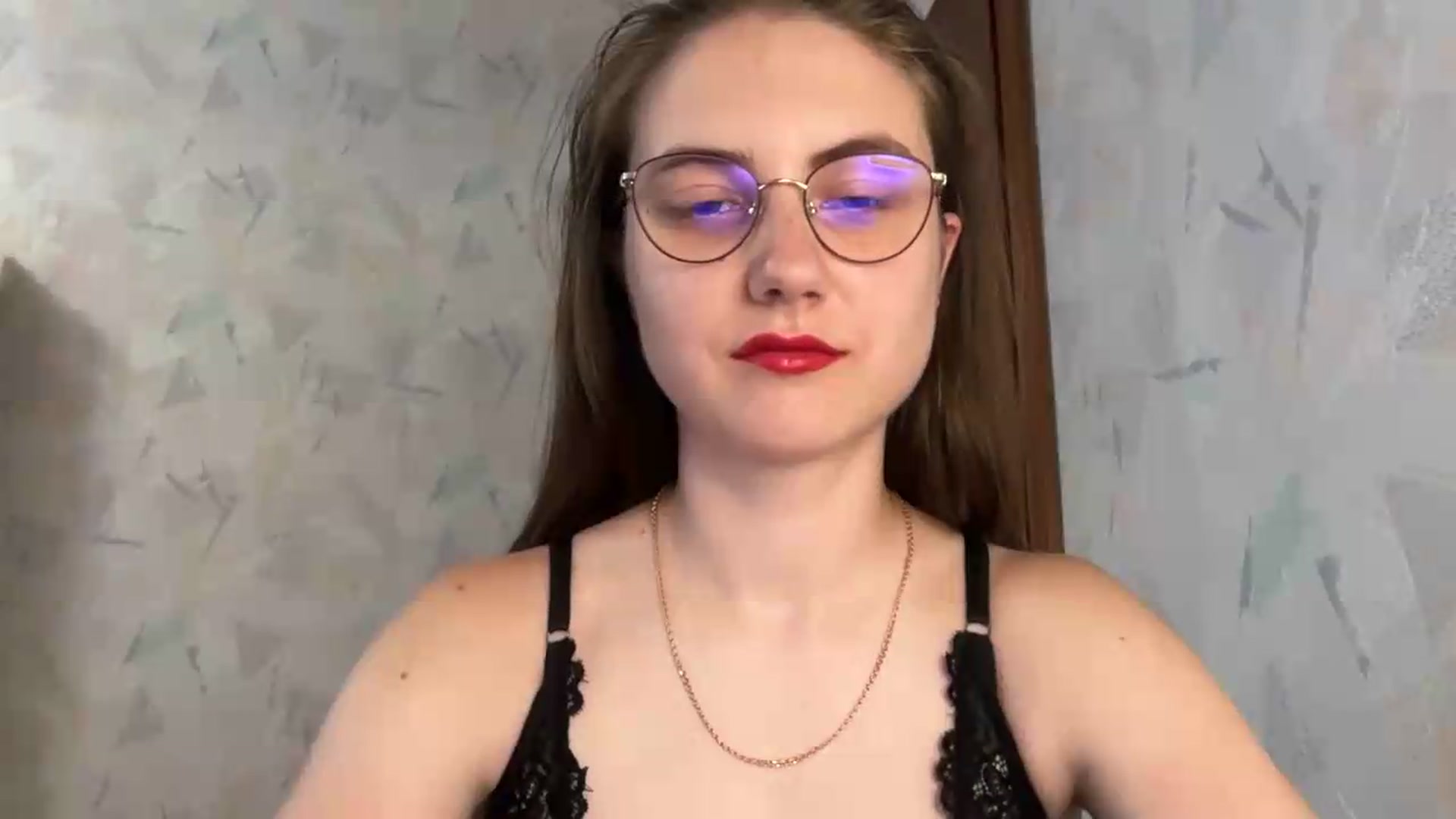 Gallery image thumbnail from ElaraCrimson's myfreecams stream on, 08/05/2026, 14:28 image 7 of 20