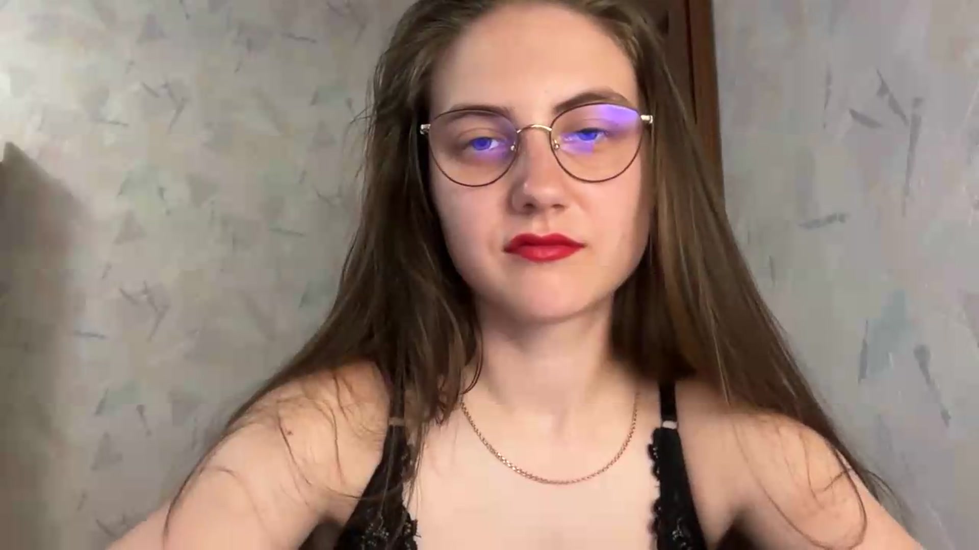 Gallery image thumbnail from ElaraCrimson's myfreecams stream on, 08/05/2026, 14:28 image 18 of 20