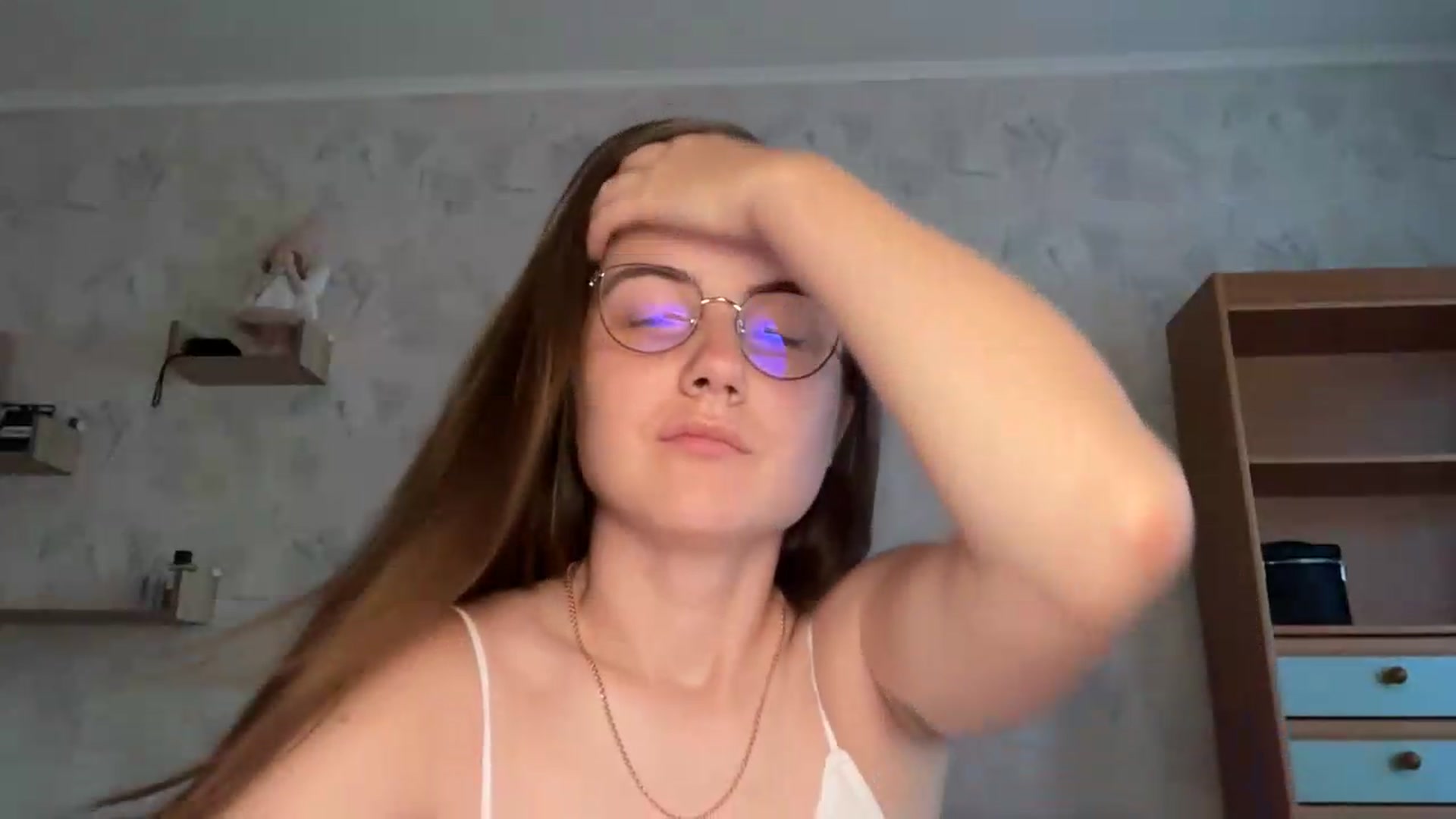 Gallery image thumbnail from ElaraCrimson's myfreecams stream on, 08/06/2026, 15:19 image 16 of 20