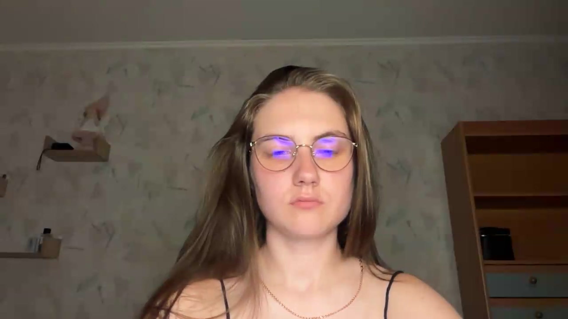 Gallery image thumbnail from ElaraCrimson's myfreecams stream on, 08/06/2026, 18:12 image 16 of 20