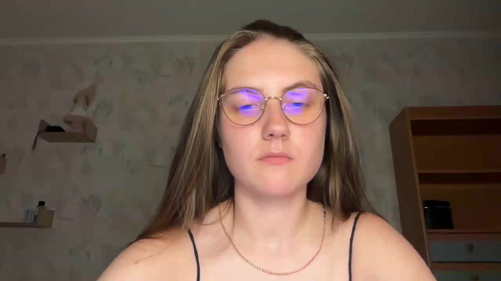 Gallery image thumbnail from ElaraCrimson's myfreecams stream on, 08/06/2026, 18:12 image 10 of 20