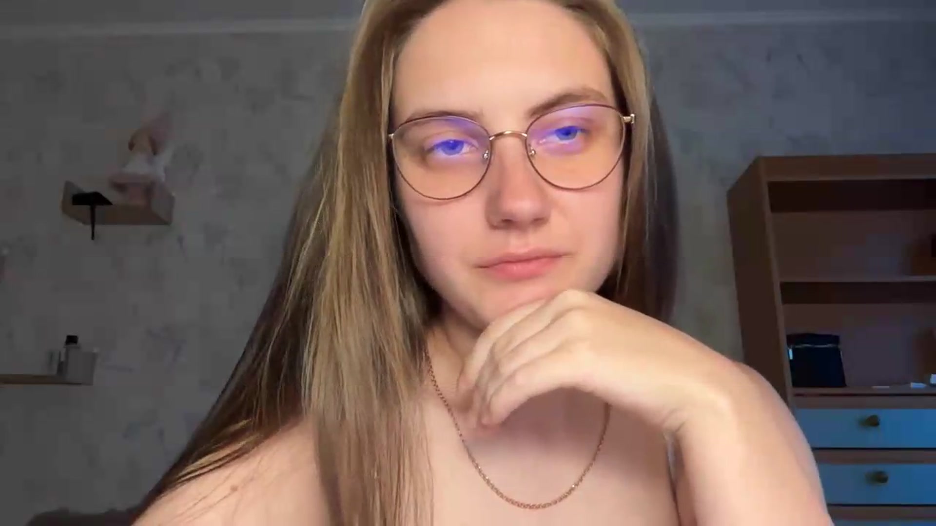 Gallery image thumbnail from ElaraCrimson's myfreecams stream on, 08/11/2026, 14:41 image 9 of 20