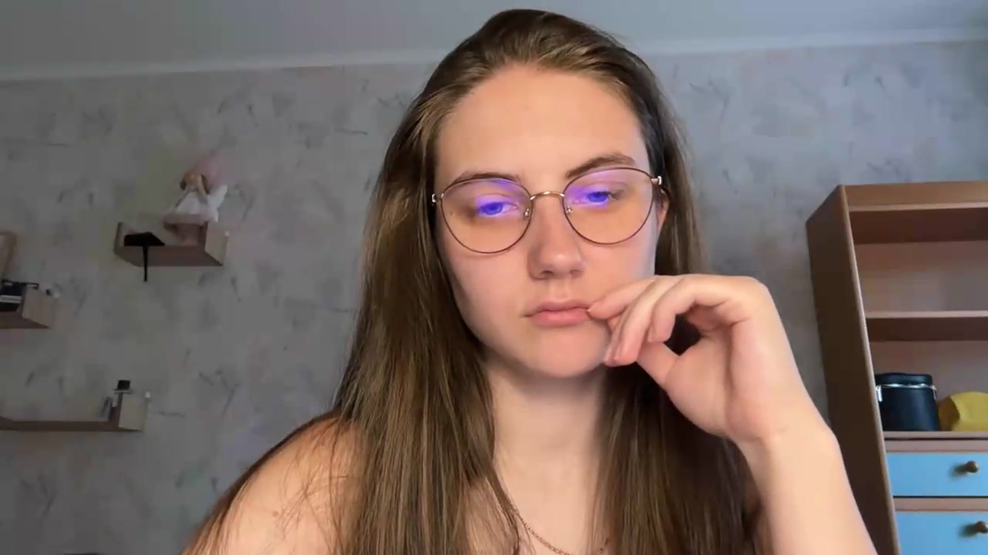 Gallery image thumbnail from ElaraCrimson's myfreecams stream on, 08/12/2026, 09:13 image 20 of 20
