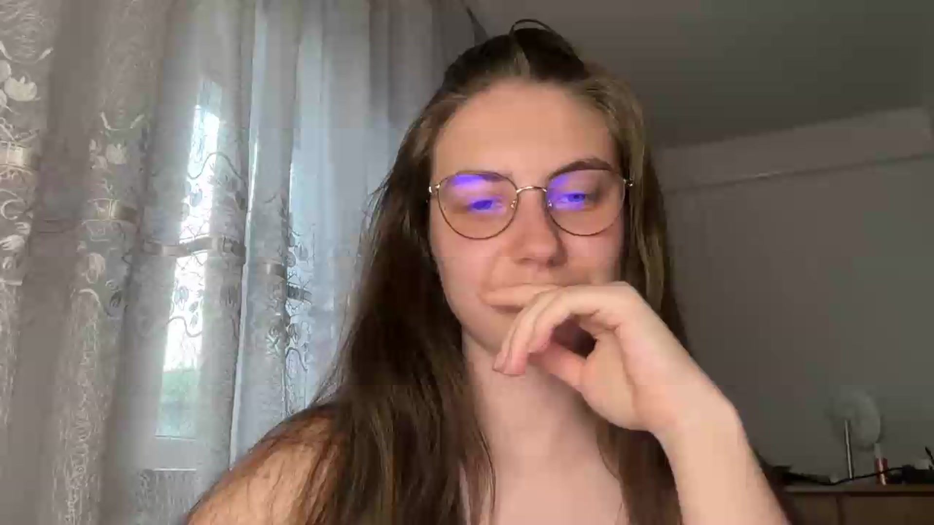 Gallery image thumbnail from ElaraCrimson's myfreecams stream on, 08/22/2026, 17:15 image 8 of 20