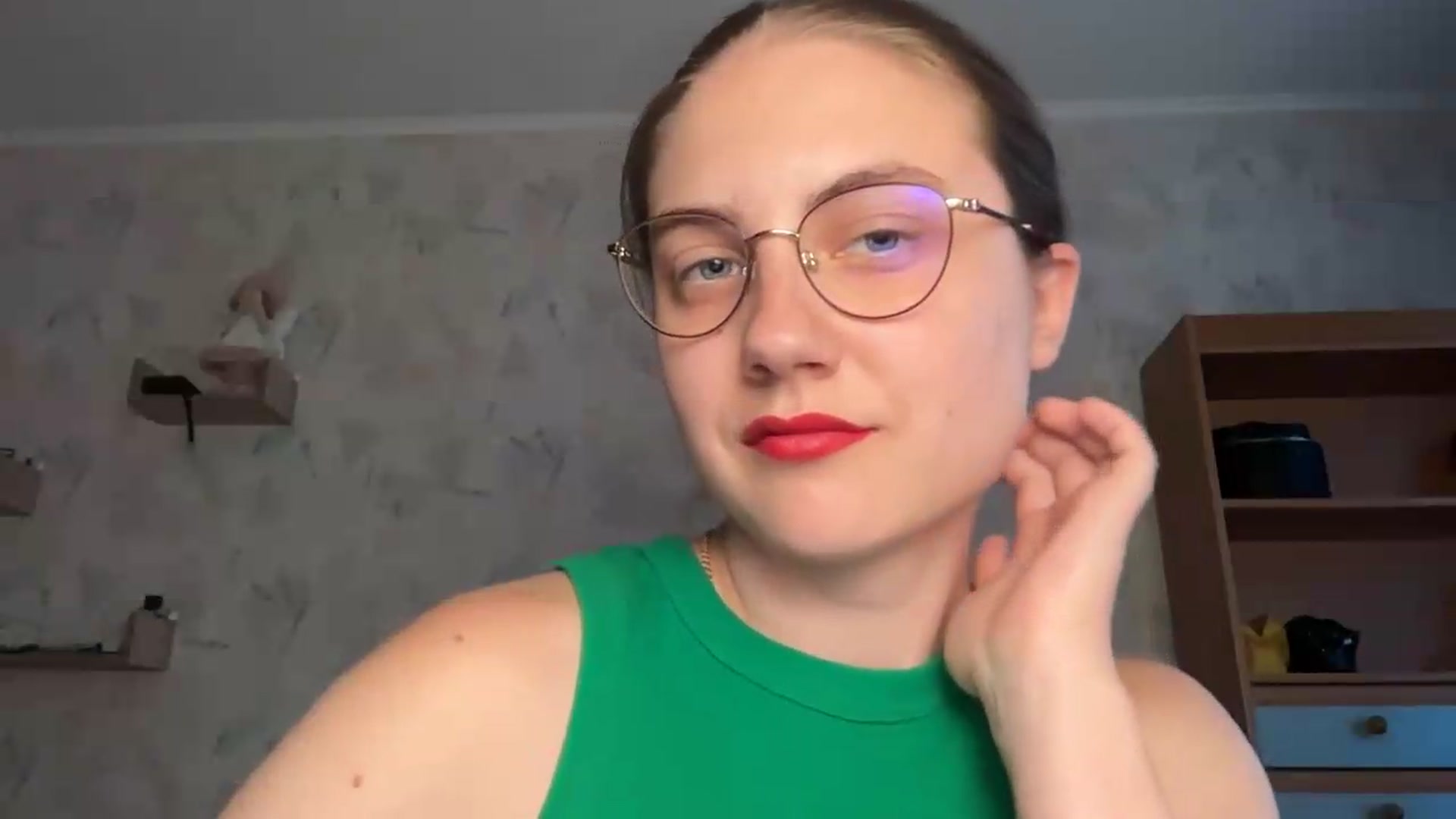 Gallery image thumbnail from ElaraCrimson's myfreecams stream on, 09/02/2026, 15:13 image 13 of 20