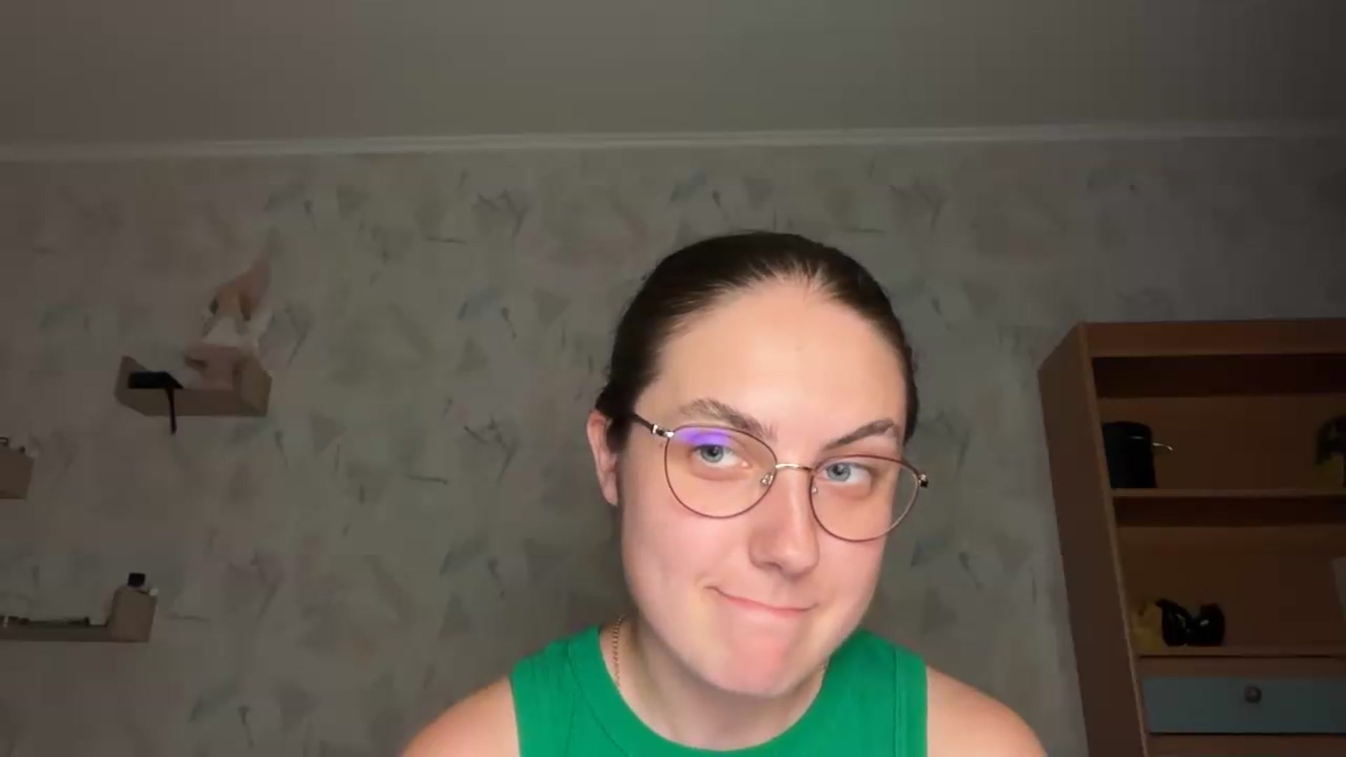 Gallery image thumbnail from ElaraCrimson's myfreecams stream on, 09/03/2026, 16:50 image 12 of 20