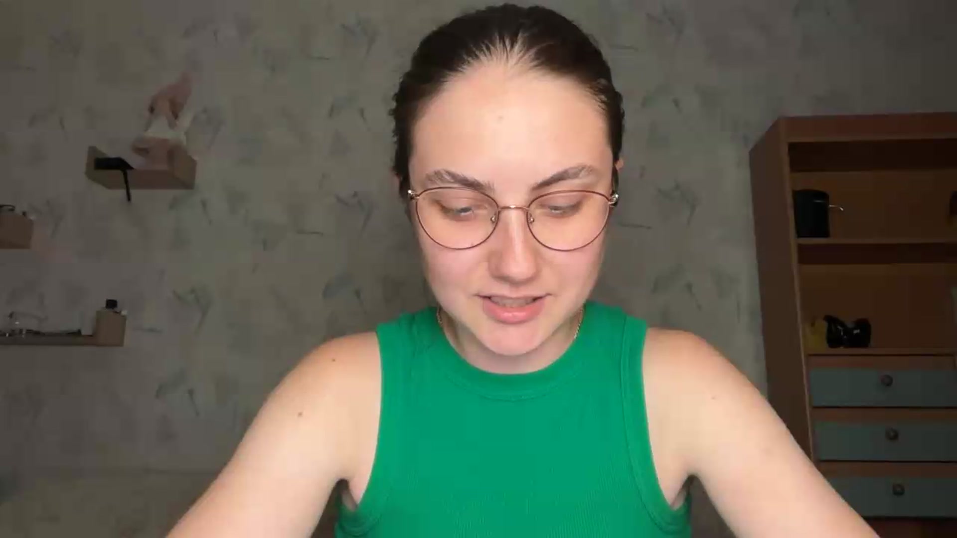 Gallery image thumbnail from ElaraCrimson's myfreecams stream on, 09/03/2026, 17:28 image 10 of 20
