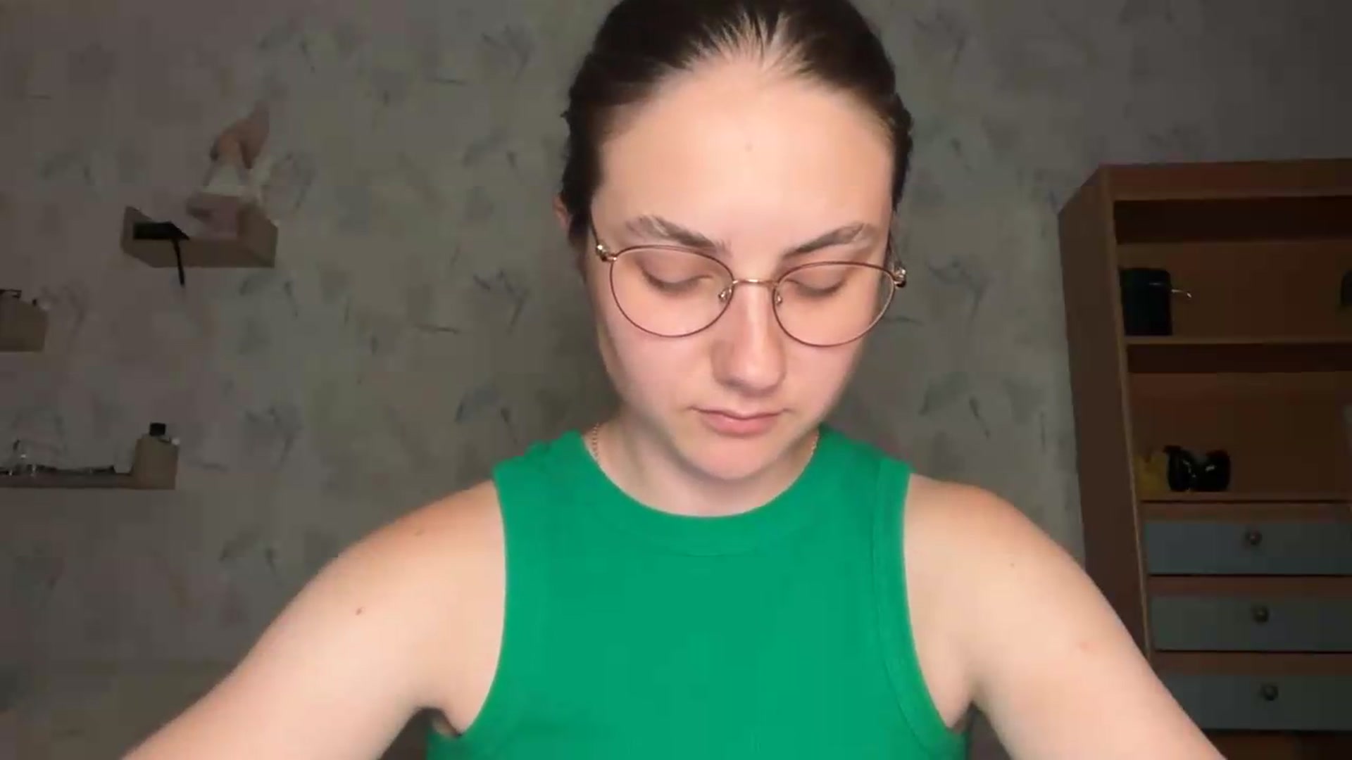 Gallery image thumbnail from ElaraCrimson's myfreecams stream on, 09/03/2026, 17:28 image 14 of 20