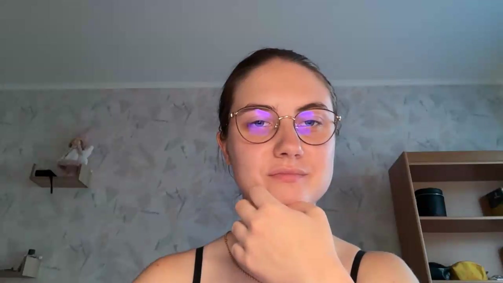 Gallery image thumbnail from ElaraCrimson's myfreecams stream on, 09/08/2026, 14:42 image 10 of 20