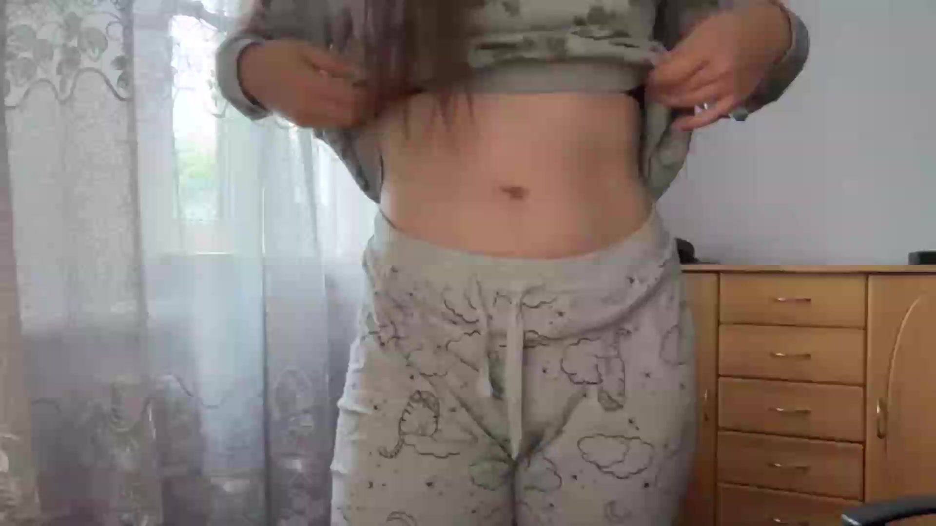 Gallery image thumbnail from ElaraCrimson's myfreecams stream on, 09/13/2026, 11:33 image 4 of 20