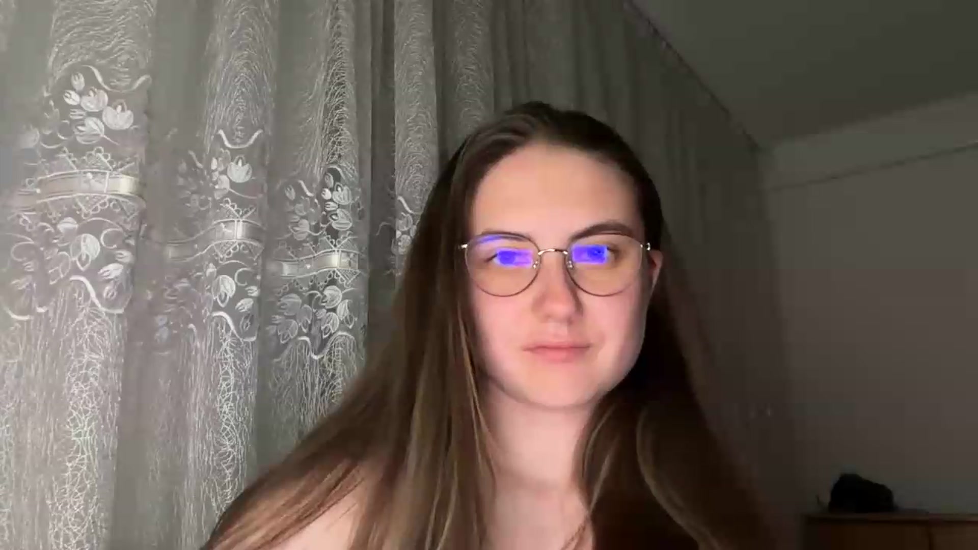 Gallery image thumbnail from ElaraCrimson's myfreecams stream on, 09/15/2026, 20:32 image 14 of 20