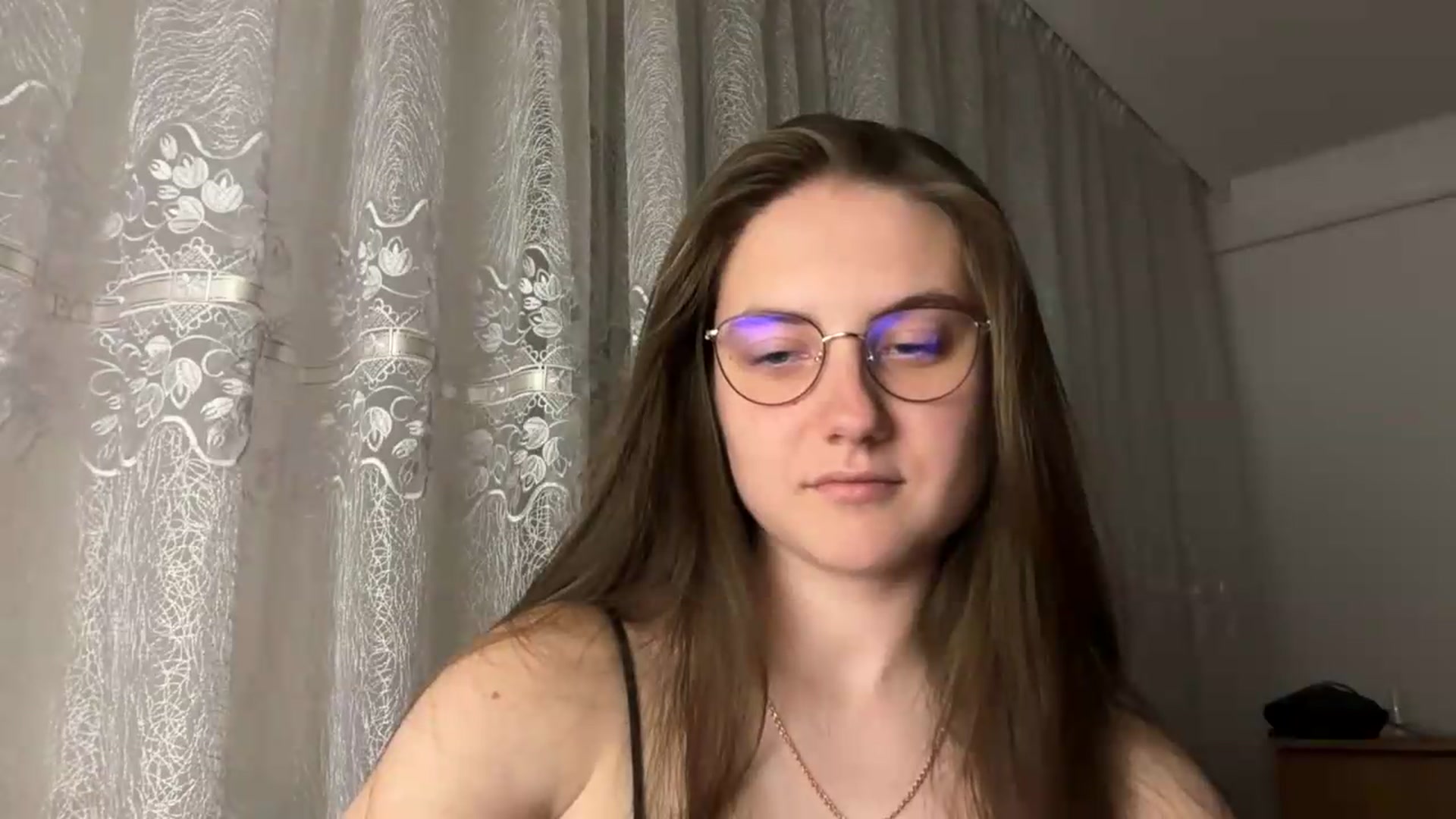 Gallery image thumbnail from ElaraCrimson's myfreecams stream on, 09/16/2026, 19:15 image 19 of 20