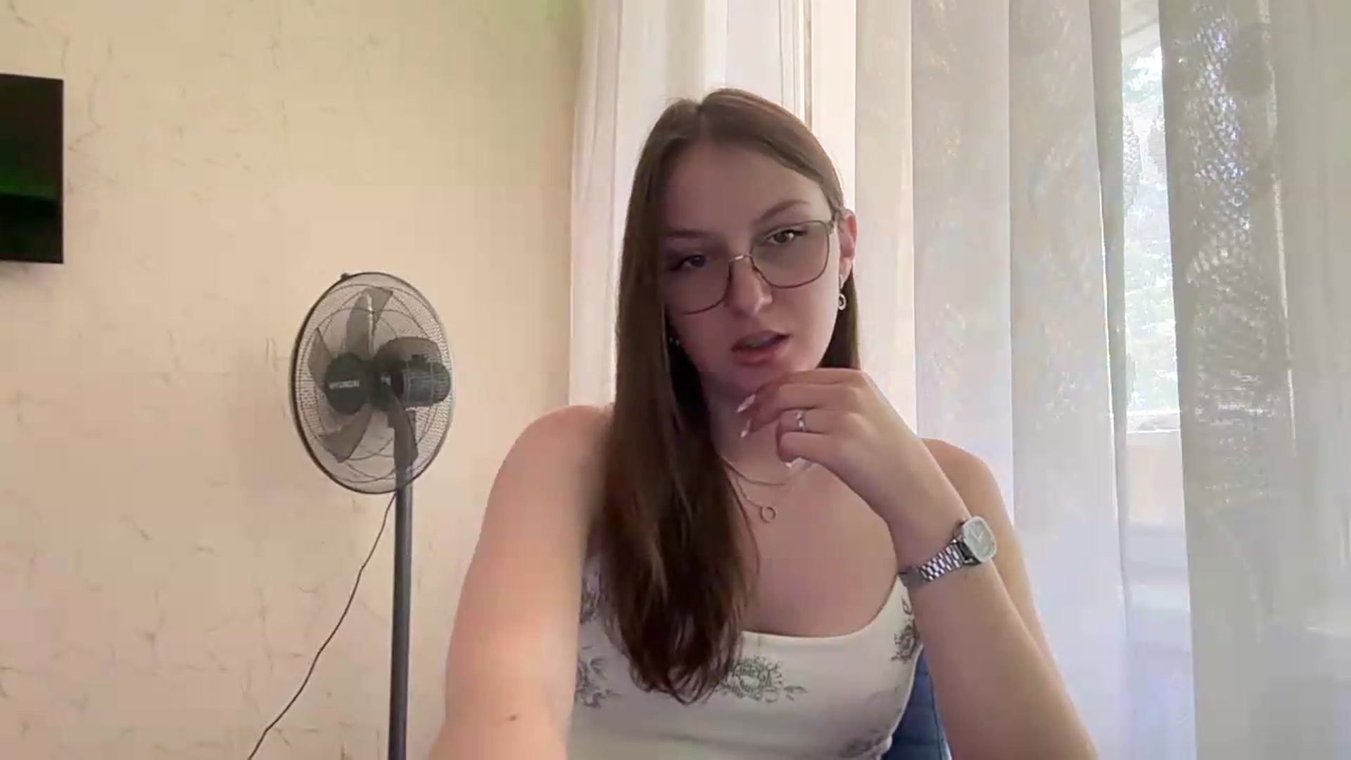 Gallery image thumbnail from ElaraMuse's myfreecams stream on, 08/16/2026, 11:35 image 12 of 20