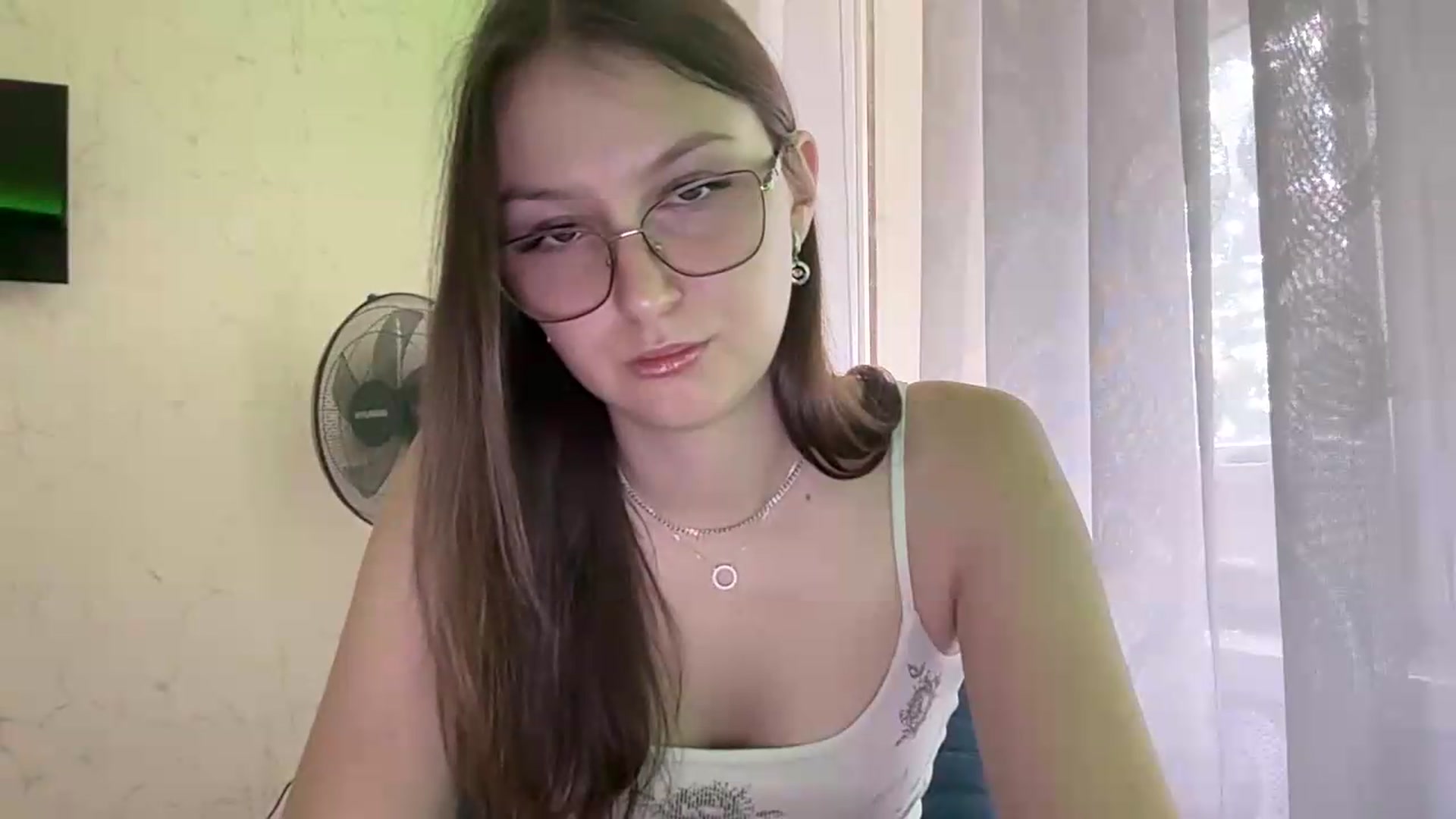 Gallery image thumbnail from ElaraMuse's myfreecams stream on, 08/16/2026, 11:35 image 15 of 20