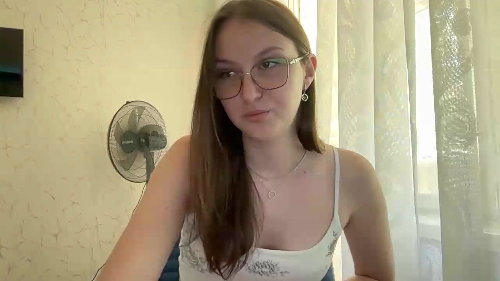 Gallery image thumbnail from ElaraMuse's myfreecams stream on, 08/16/2026, 11:35 image 6 of 20