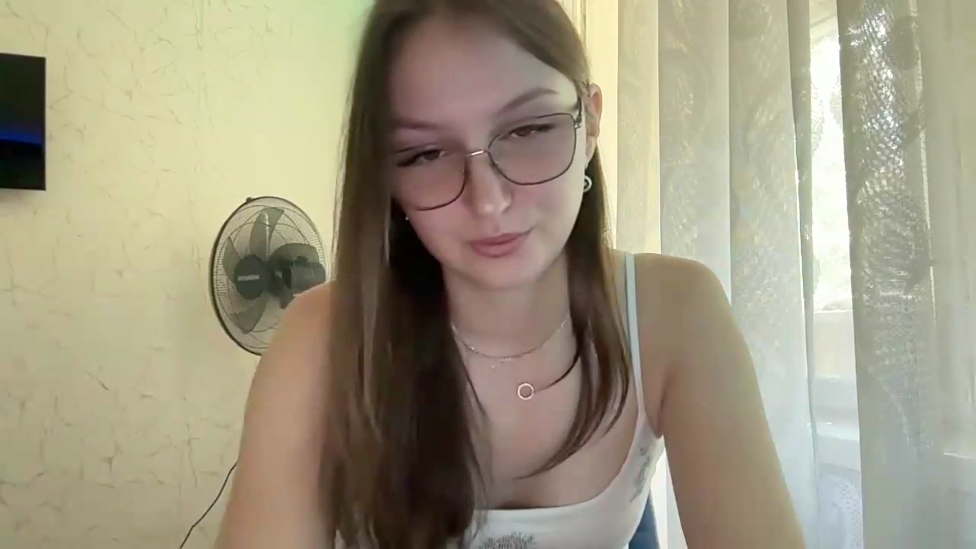 Gallery image thumbnail from ElaraMuse's myfreecams stream on, 08/16/2026, 11:35 image 2 of 20