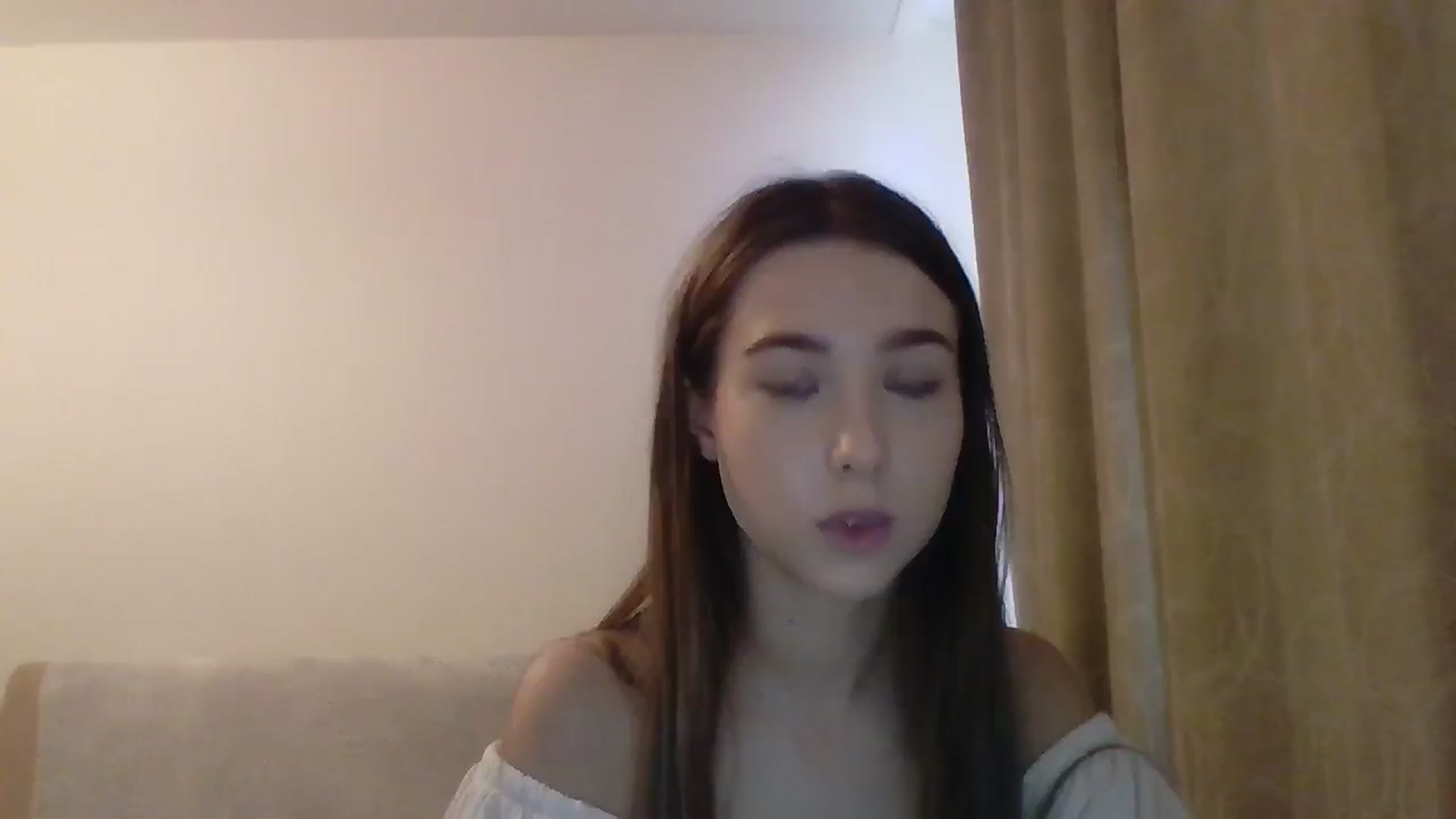 Gallery image thumbnail from ElariaVee's myfreecams stream on, 10/08/2025, 08:42 image 12 of 20