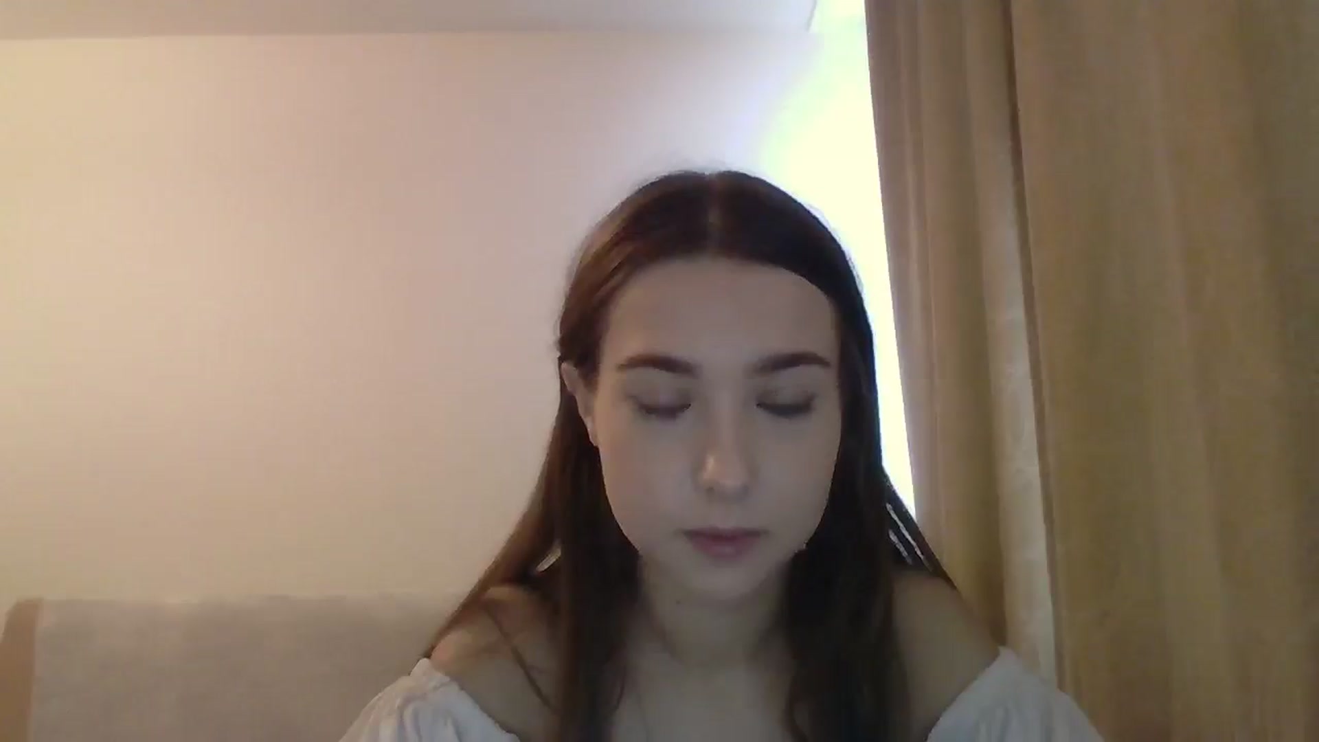 Gallery image thumbnail from ElariaVee's myfreecams stream on, 10/08/2025, 09:32 image 5 of 20