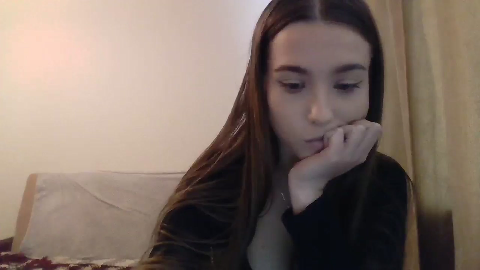 Gallery image thumbnail from ElariaVee's myfreecams stream on, 10/15/2025, 12:08 image 20 of 20