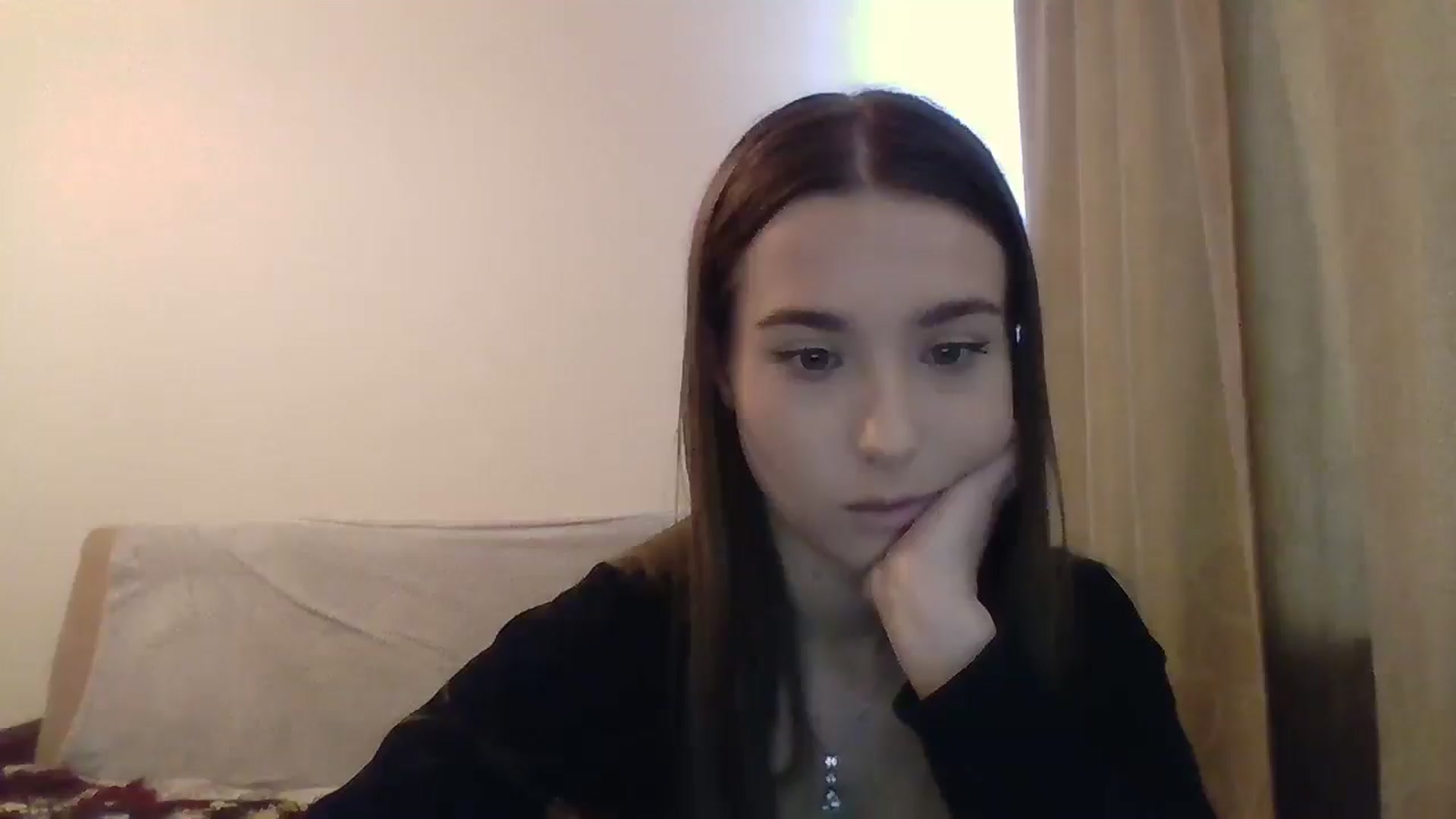 Gallery image thumbnail from ElariaVee's myfreecams stream on, 10/15/2025, 13:07 image 15 of 20