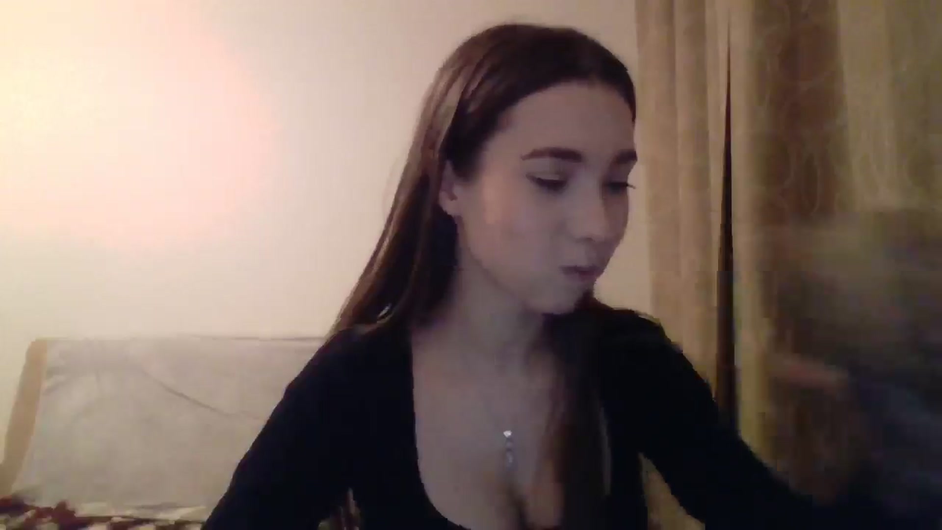 Gallery image thumbnail from ElariaVee's myfreecams stream on, 10/15/2025, 17:31 image 5 of 20