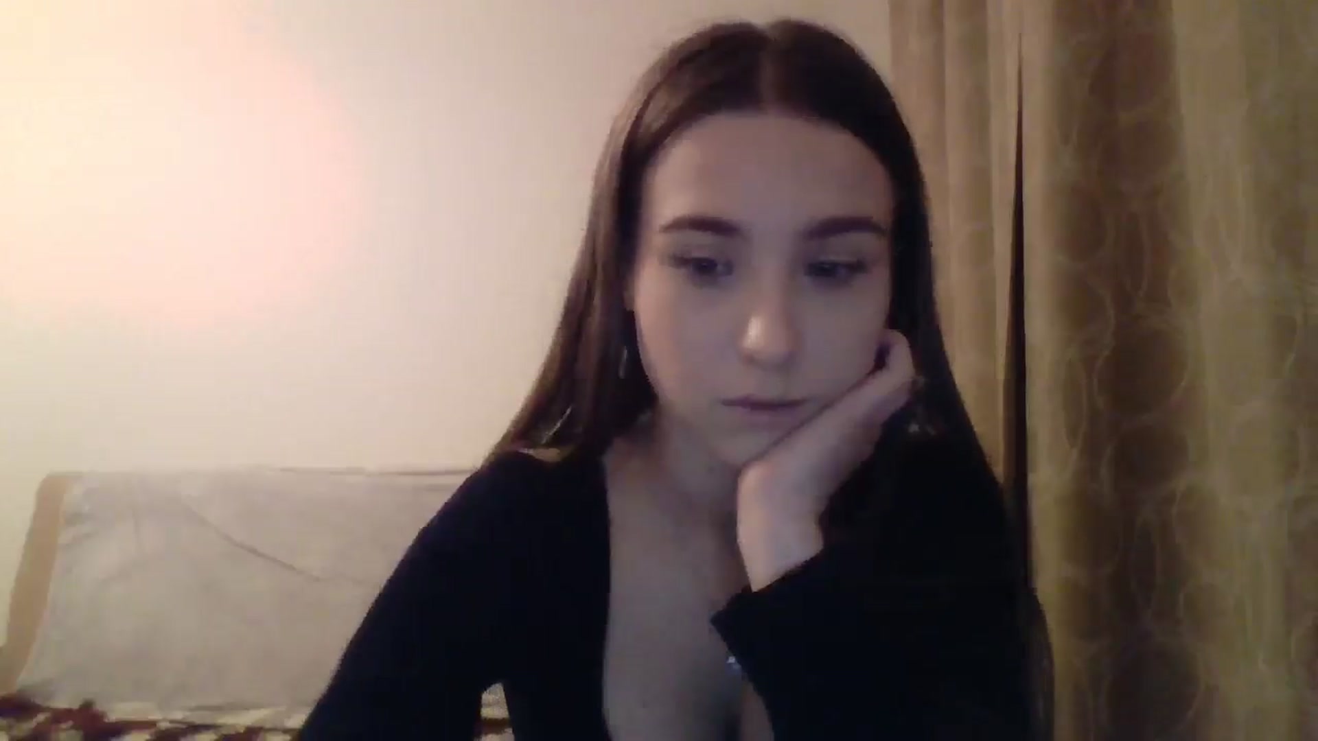 Gallery image thumbnail from ElariaVee's myfreecams stream on, 10/15/2025, 17:31 image 19 of 20