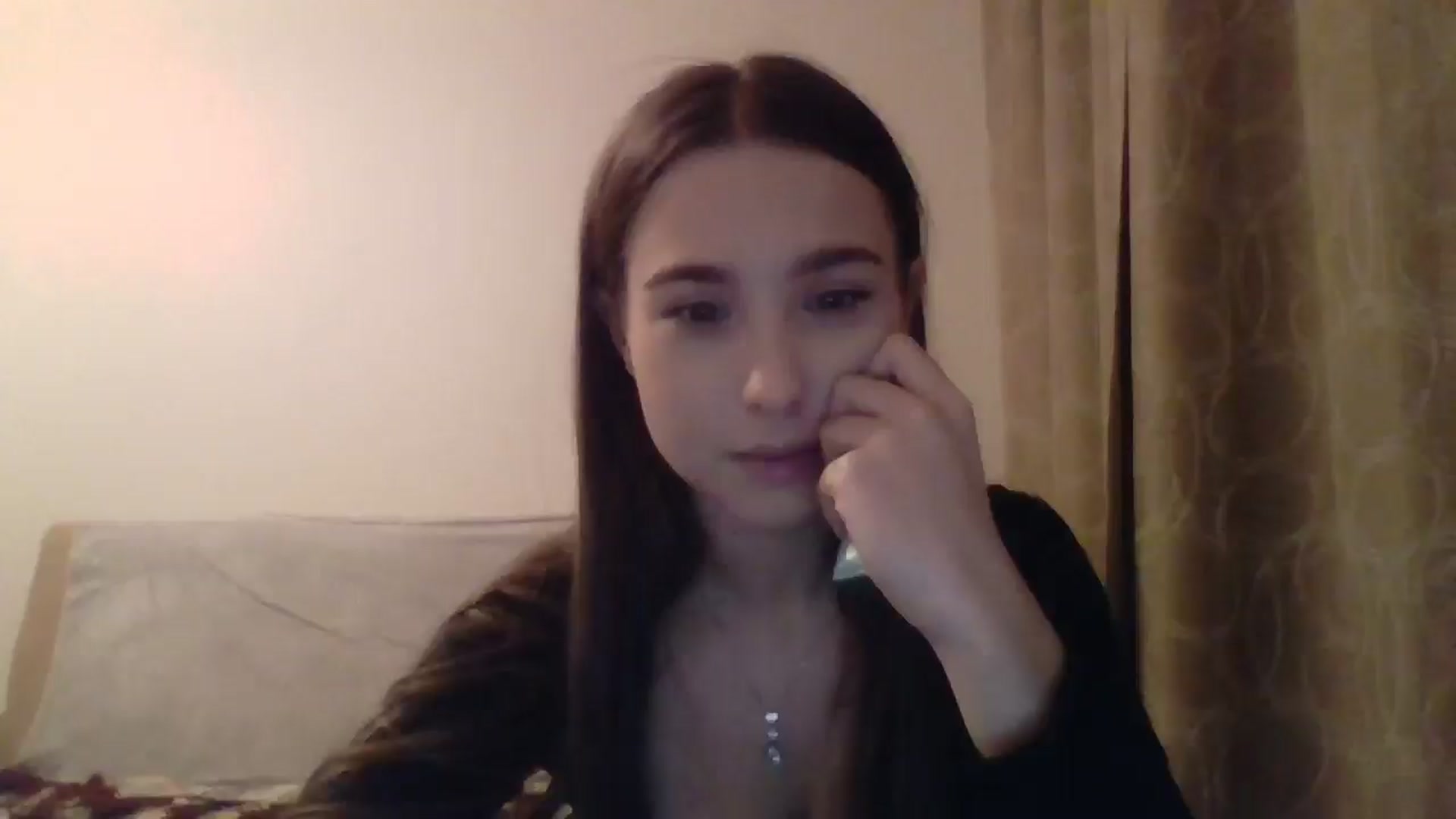 Gallery image thumbnail from ElariaVee's myfreecams stream on, 10/15/2025, 17:31 image 1 of 20