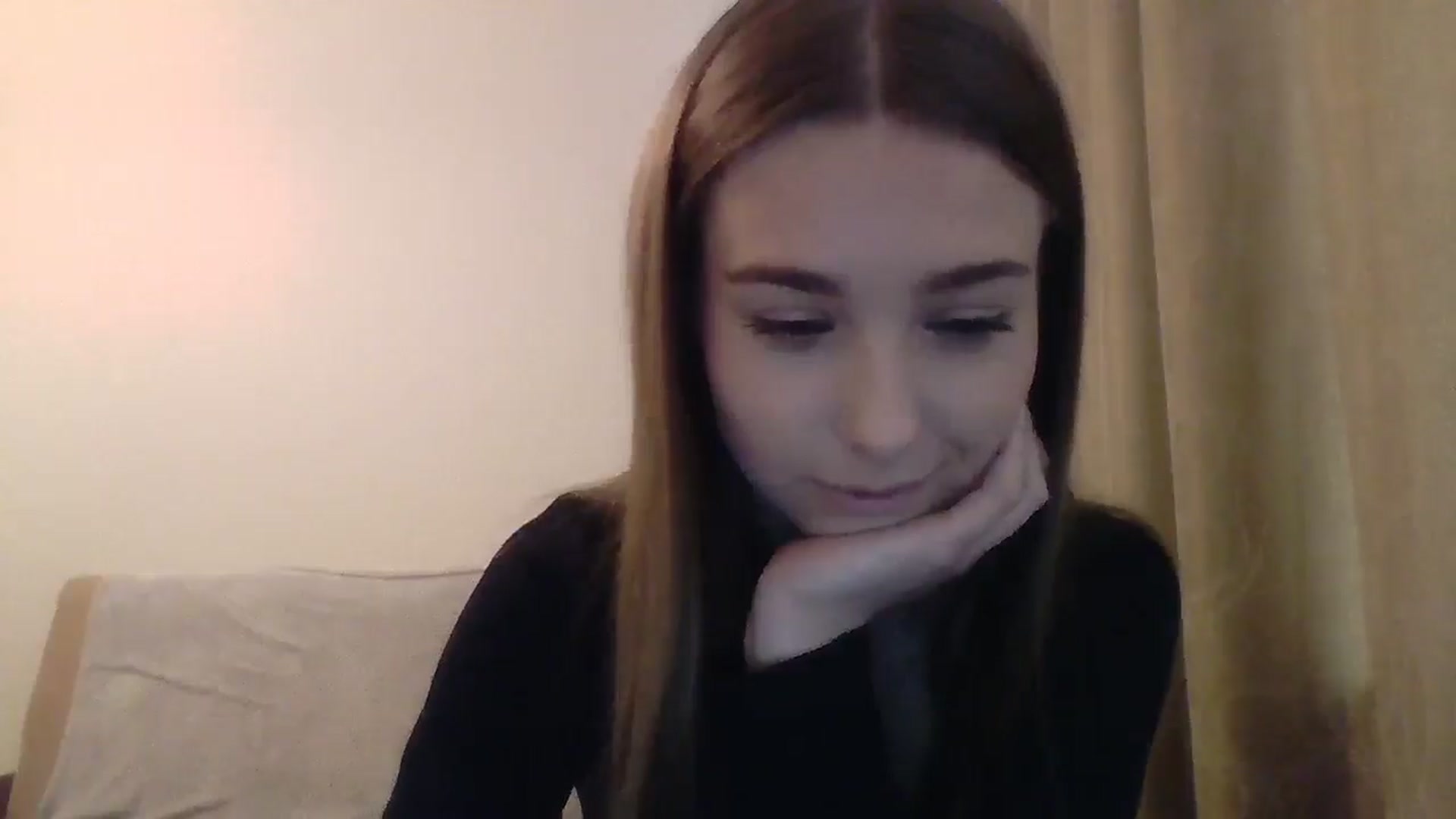 Gallery image thumbnail from ElariaVee's myfreecams stream on, 10/17/2025, 12:34 image 15 of 20