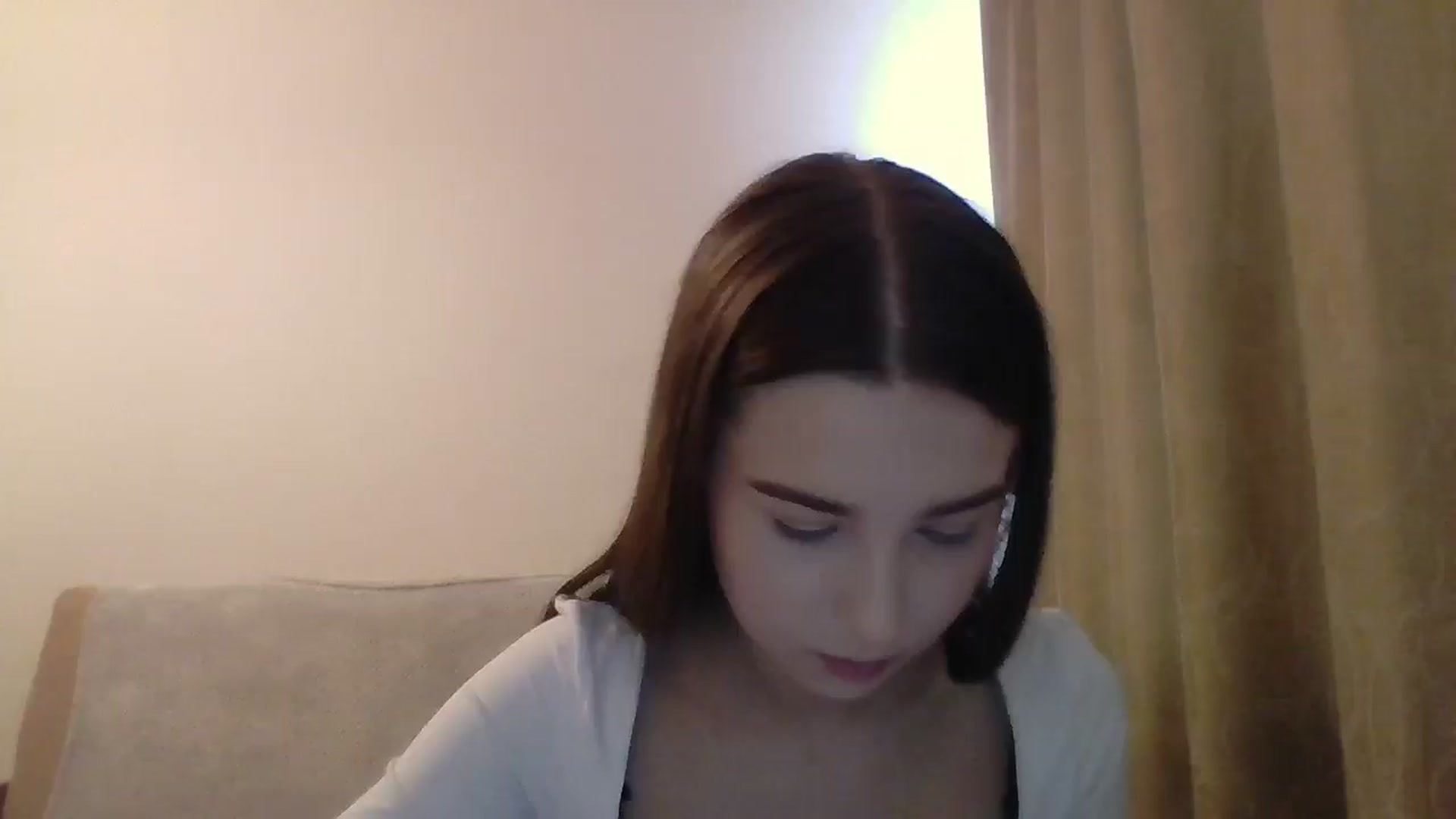 Gallery image thumbnail from ElariaVee's myfreecams stream on, 10/18/2025, 12:00 image 18 of 20
